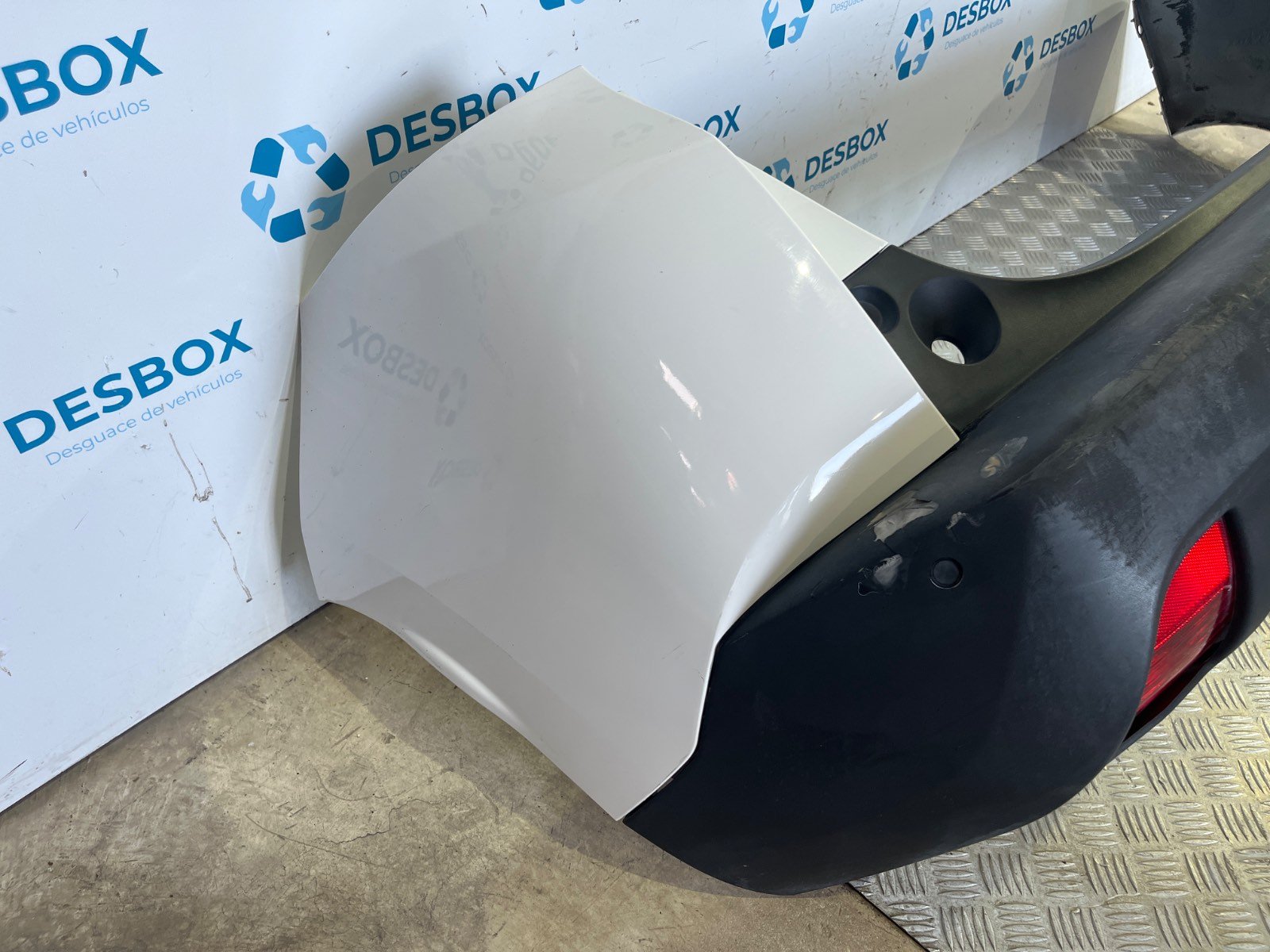 Recambio de PARAGOLPES TRASERO para PEUGEOT 2008 I 5FS(EP6C) - BLANCO 4