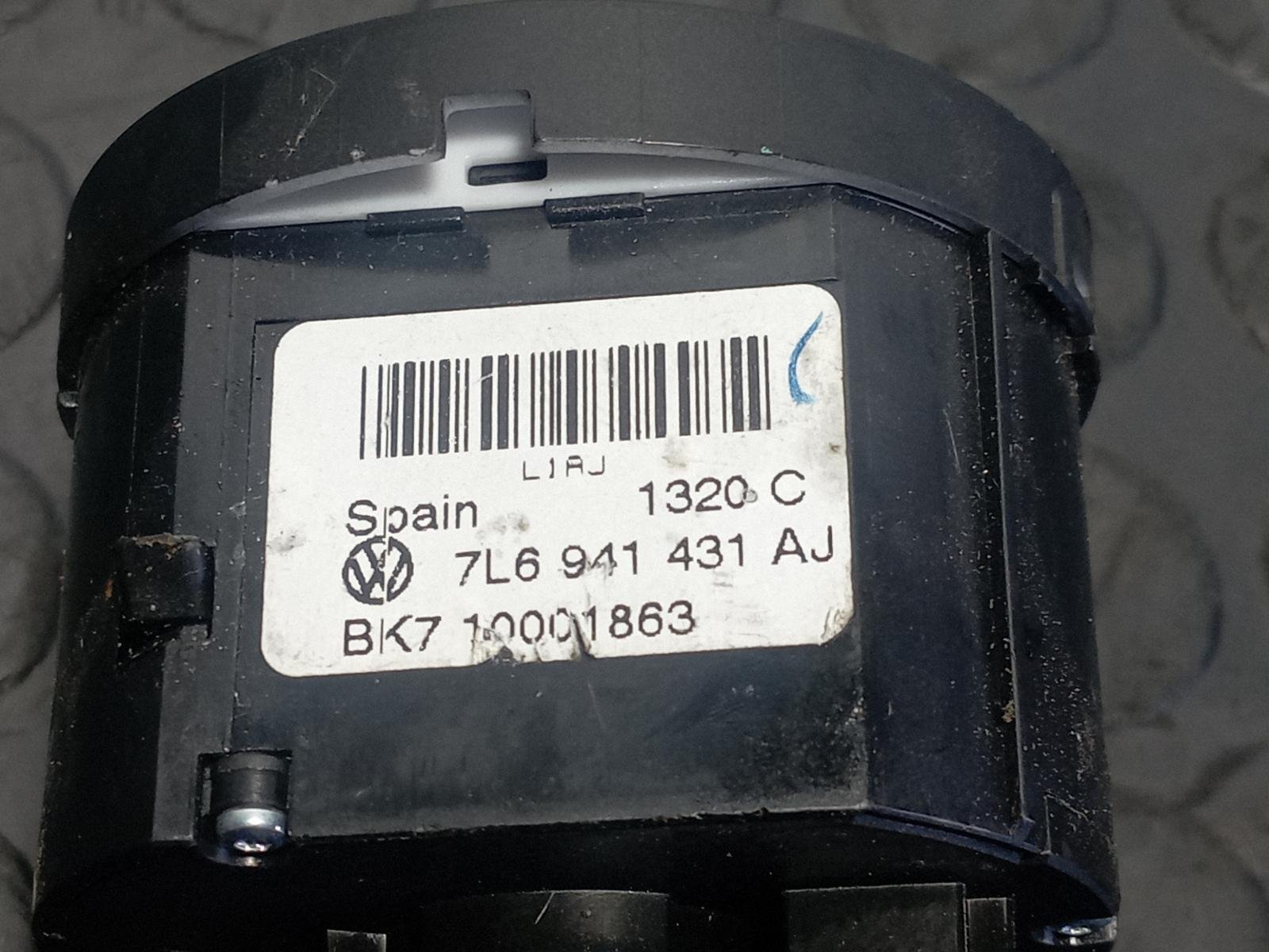Recambio de MANDO LUCES para VOLKSWAGEN TOUAREG (7LA) 5.0 V10 AYH referencia OEM IAM 7L6941431AJ - NEGRO 3