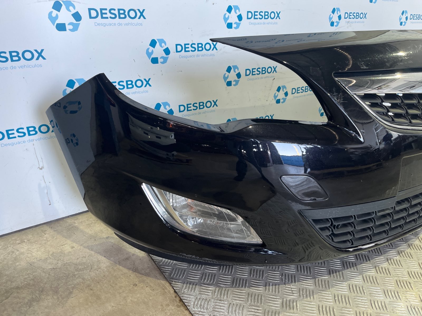 Recambio de PARAGOLPES DELANTERO para OPEL ASTRA J LIM. * D-A17DTR - NEGRO 2