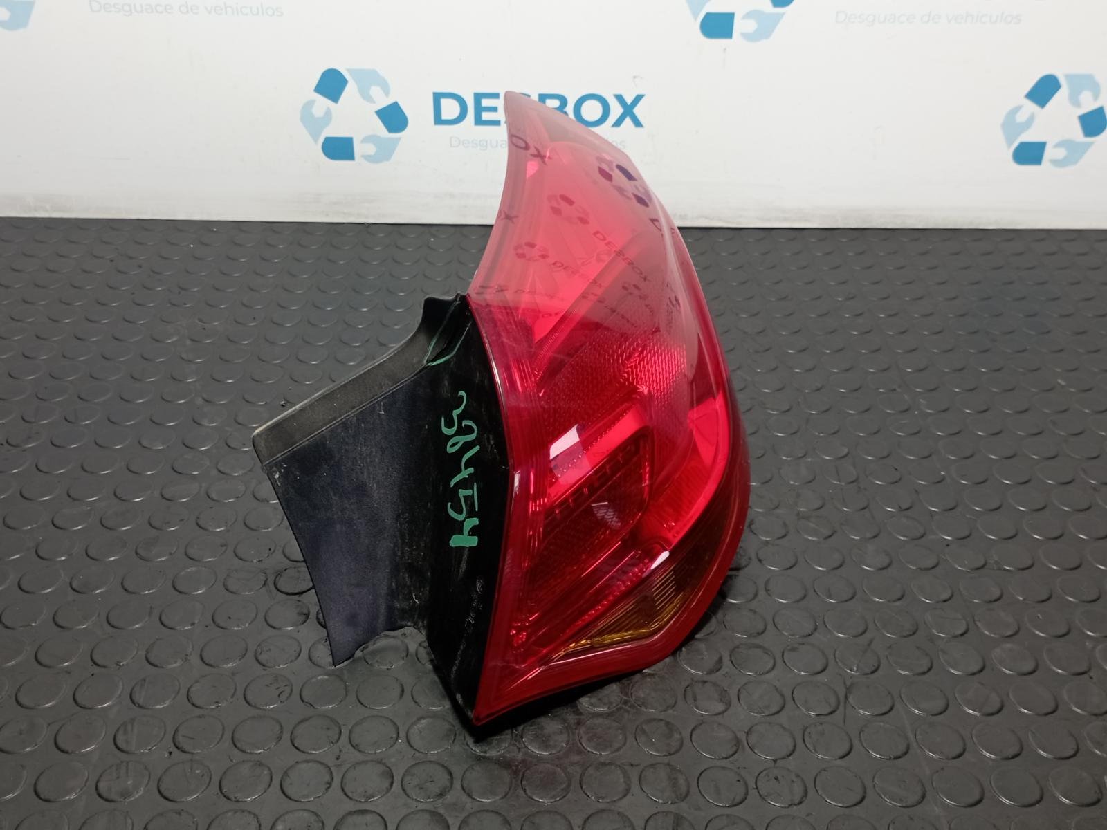 Recambio de PILOTO TRASERO DERECHO para OPEL ASTRA J LIM. * D-A17DTR referencia OEM IAM 13319948 - NEGRO 2