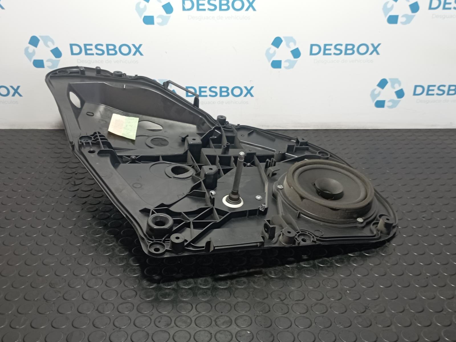 ELEVALUNAS TRASERO DERECHO FORD FIESTA (CCN) - recambio desguace