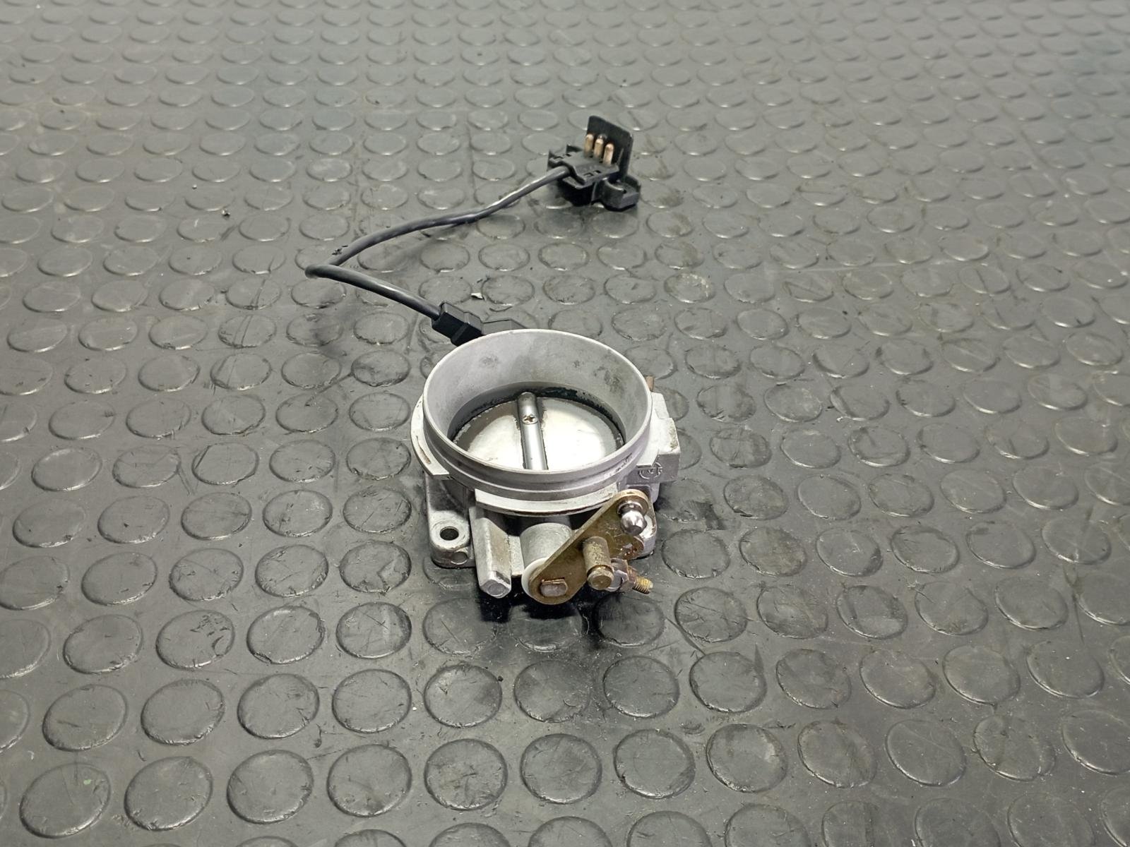 Recambio de CAJA MARIPOSA para MERCEDES-BENZ CLASE S (W126) BERLINA+COUPE SE 300 M103981 referencia OEM IAM 0011406053 - GRIS 3