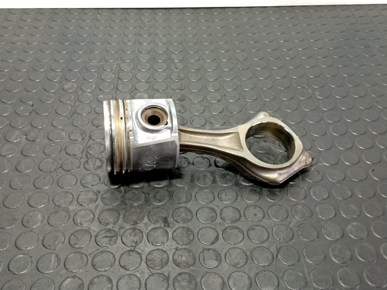 Recambio de PISTON para IVECO DAILY VI Caja/Chasis 33S15, 35S15, 35C15 F1AFL411C referencia OEM IAM 500054823 - BLANCO 2