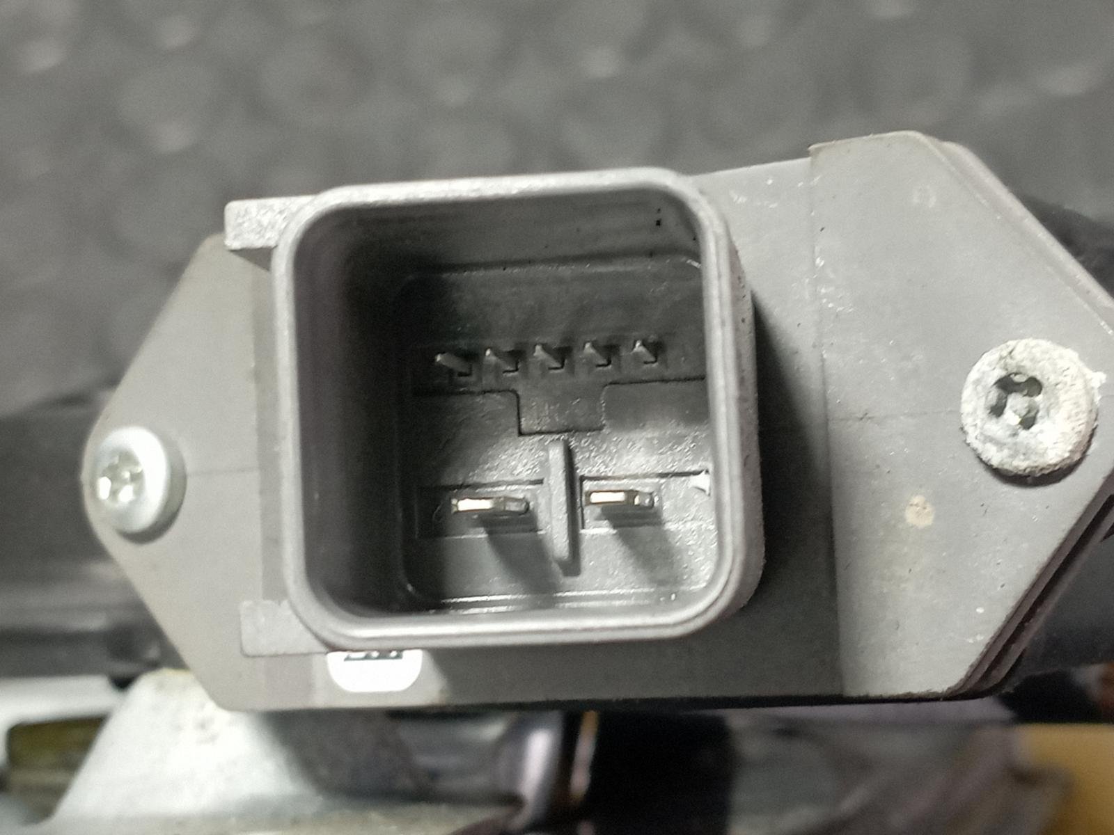 Recambio de ELEVALUNAS DELANTERO IZQUIERDO para OPEL ASTRA J LIM. * D-A17DTR referencia OEM IAM 20951581LH - NEGRO 2