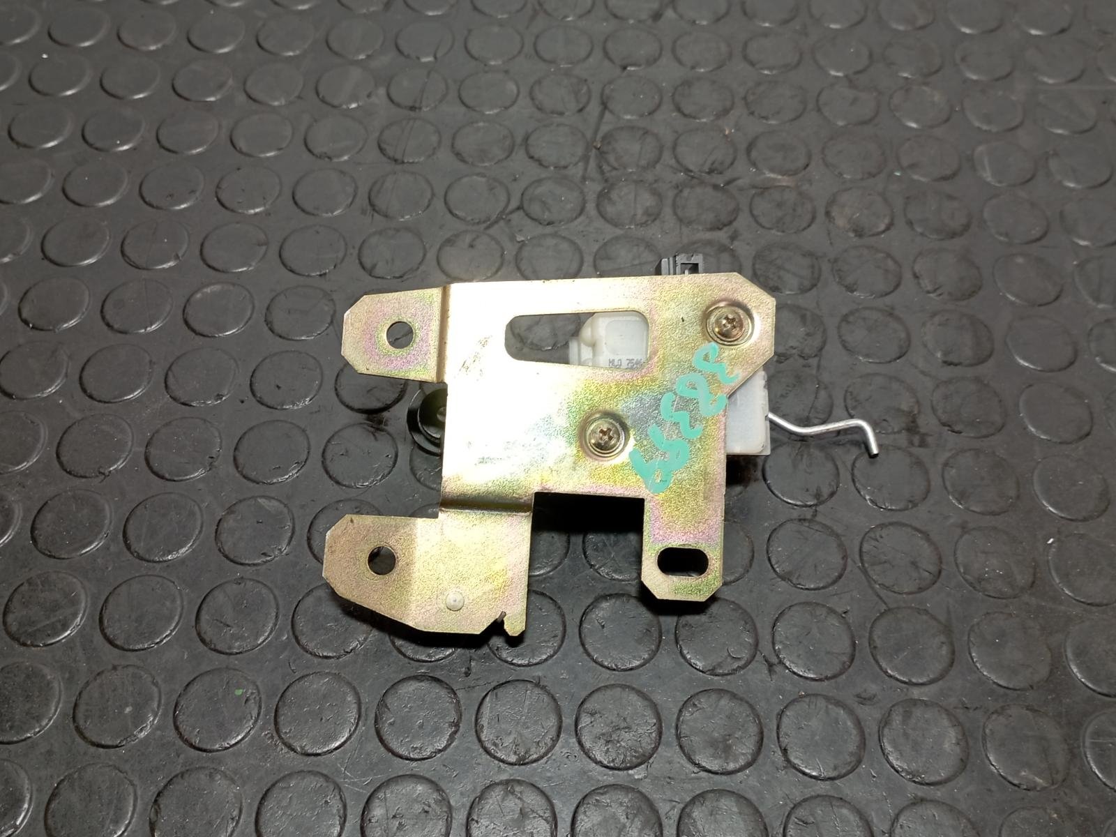 Recambio de MOTOR CIERRE CENTRALIZADO PORTON para VOLKSWAGEN TOUAREG (7LA) 5.0 V10 AYH referencia OEM IAM 7L6827425 - NEGRO 3