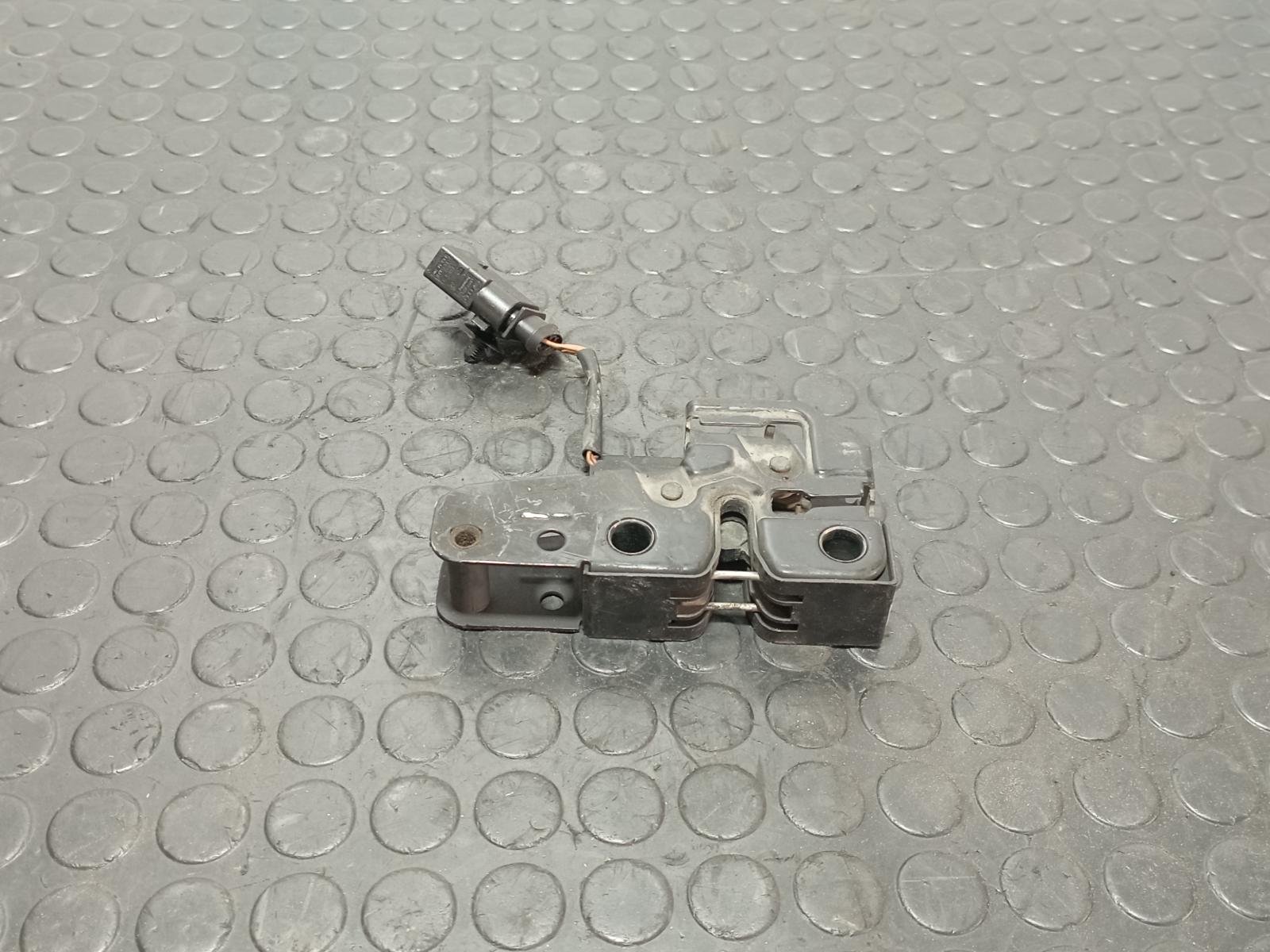 Recambio de CERRADURA CAPO para VOLKSWAGEN TOUAREG (7LA) 5.0 V10 AYH referencia OEM IAM 7L0823509A - NEGRO 2