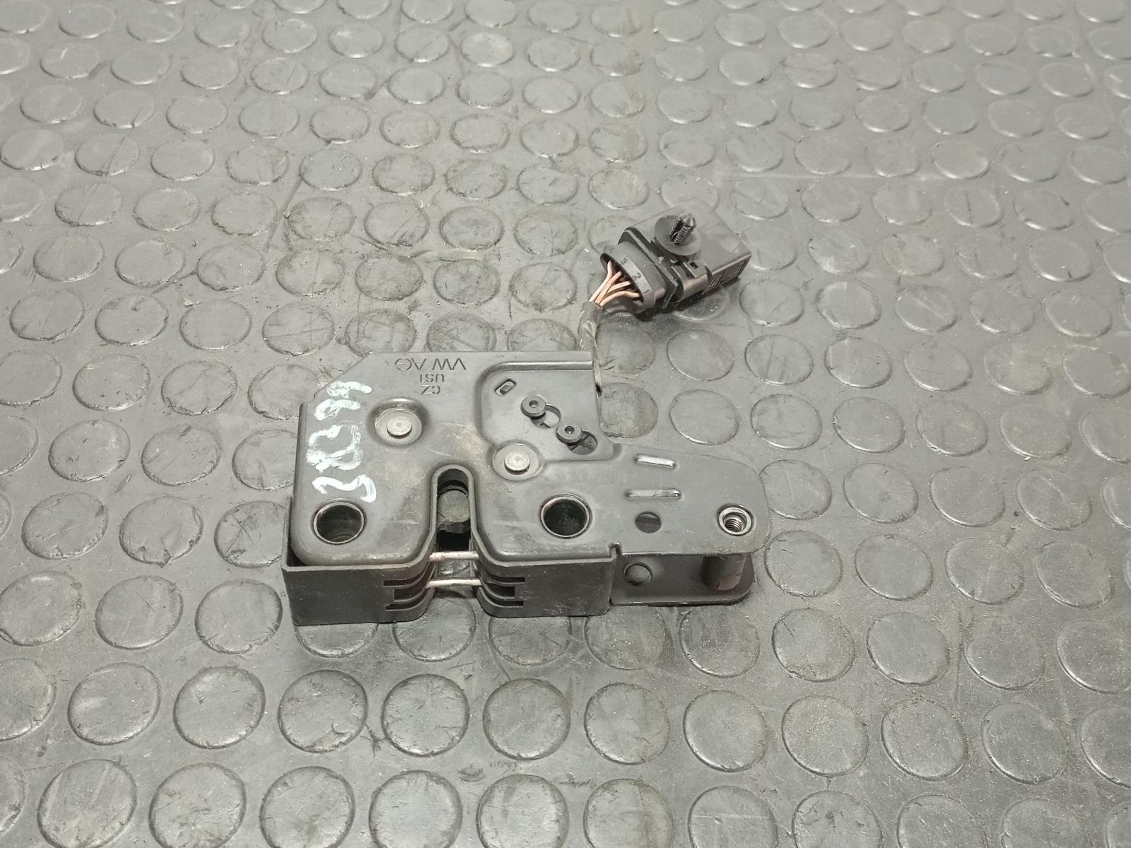Recambio de CERRADURA CAPO para VOLKSWAGEN TOUAREG (7LA) 5.0 V10 AYH referencia OEM IAM 7L0823509A - NEGRO 3