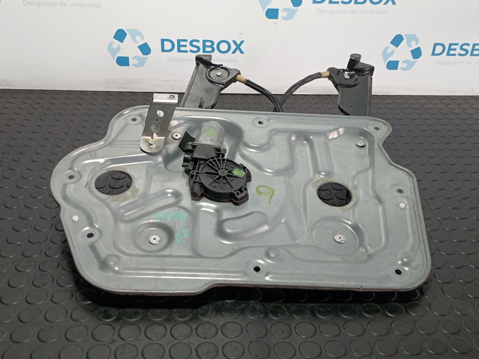 Recambio de ELEVALUNAS DELANTERO DERECHO para NISSAN QASHQAI (J10) 1.5 DCI K9K referencia OEM IAM 80770JD00A  - NEGRO 2
