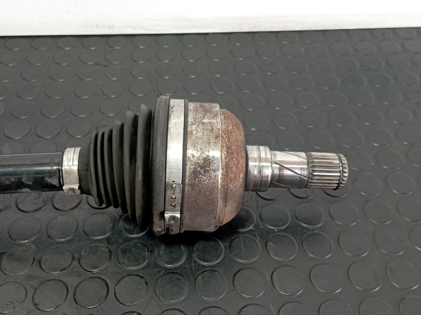 Recambio de TRANSMISION DELANTERA IZQUIERDA para OPEL ASTRA J LIM. * D-A17DTR referencia OEM IAM 13250834 - NEGRO 2
