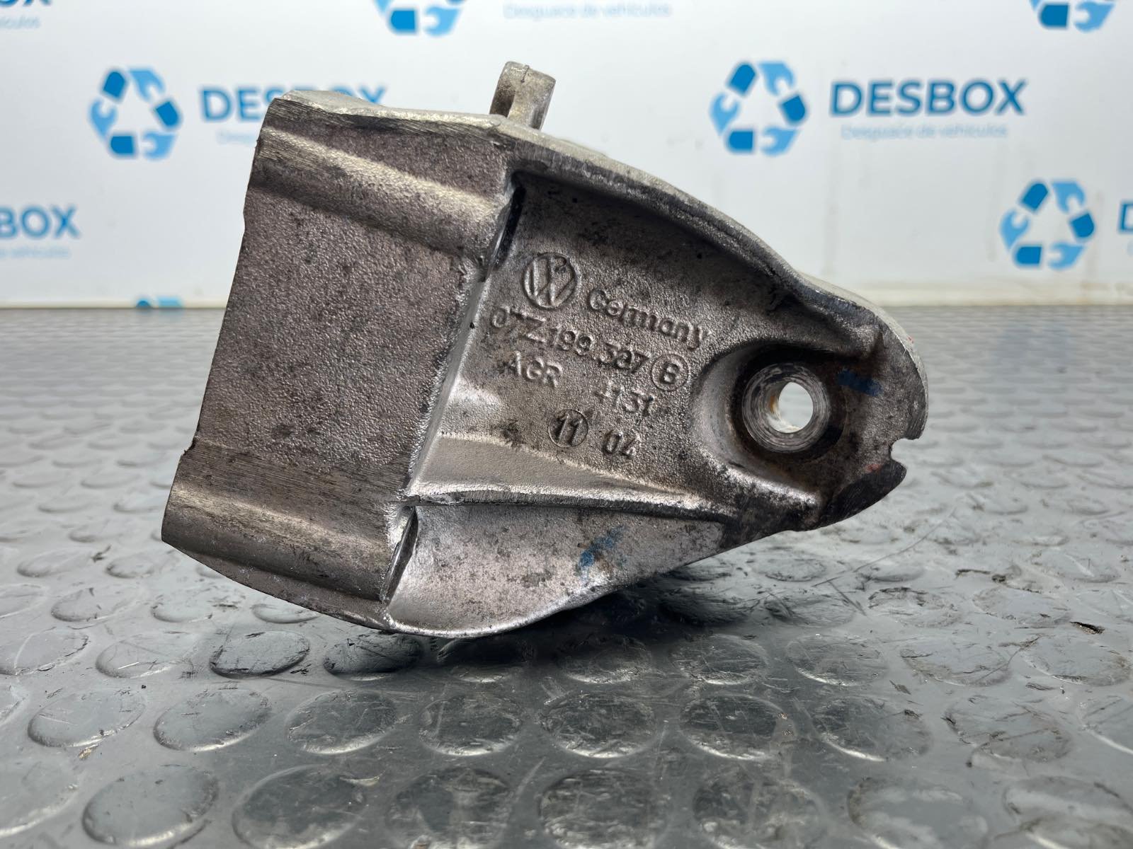 Recambio de SOPORTE MOTOR para VOLKSWAGEN TOUAREG (7LA) 5.0 V10 AYH referencia OEM IAM 07Z199307B - NEGRO 2