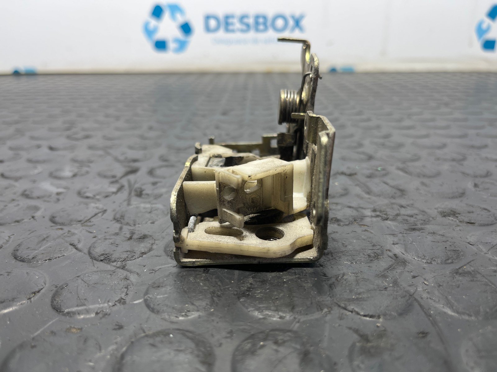 Recambio de CERRADURA  CORREDERA DERECHA  para VOLKSWAGEN LT CAJA CERRADA / COMBI (MOD. 1997) FURGON 2.8 TDI ATA referencia OEM IAM 9017301135 - BLANCO 5