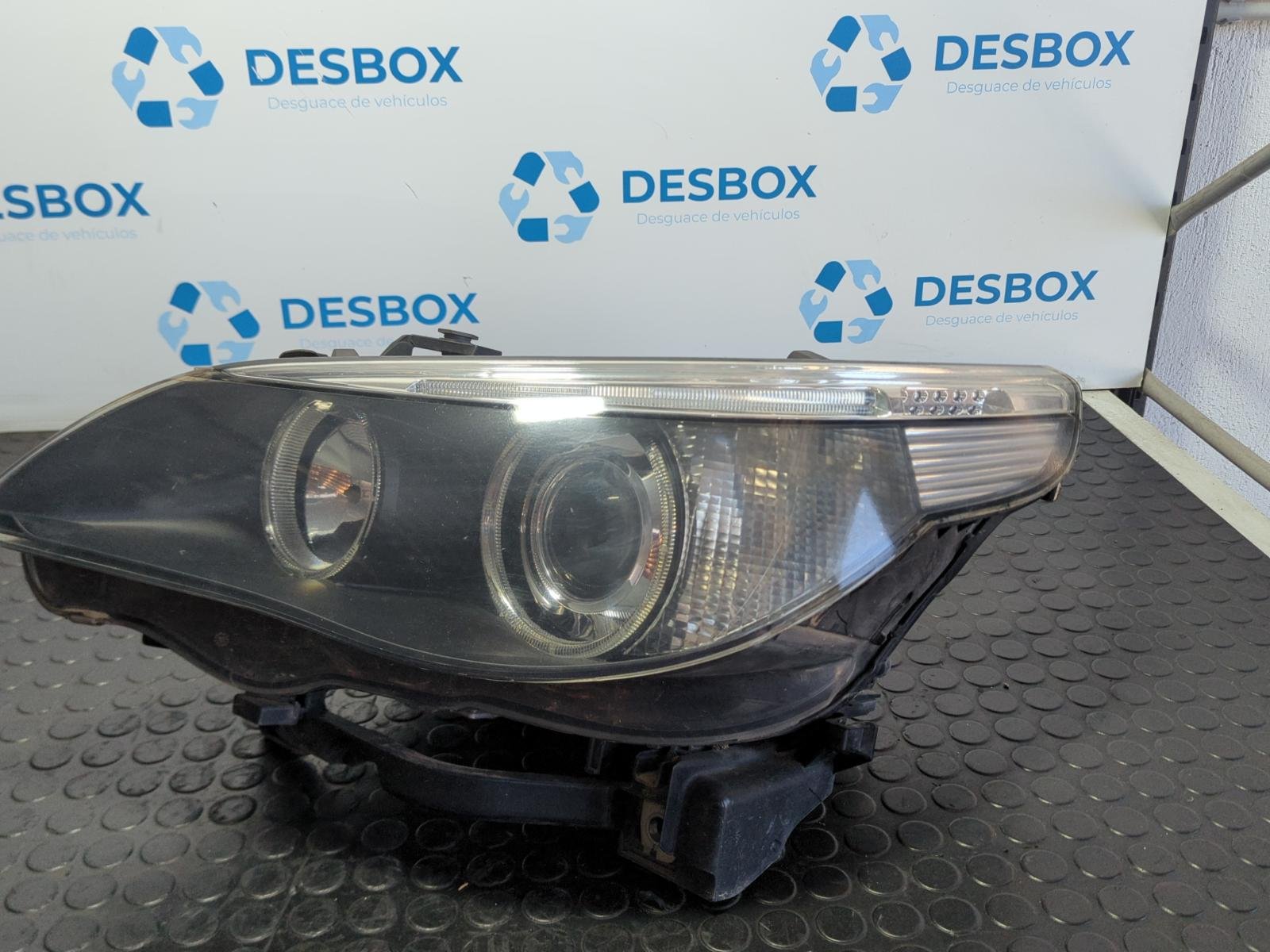 FARO IZQUIERDO BMW SERIE 5 TOURING (E61) - recambio desguace