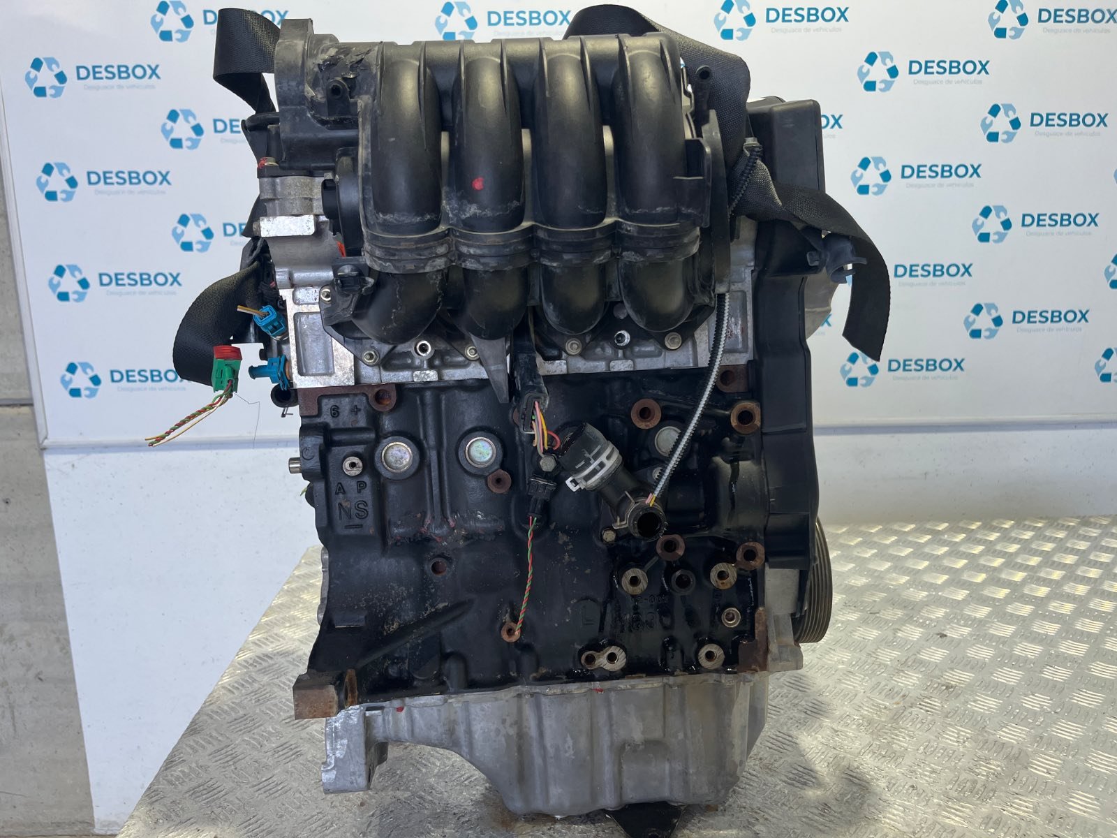 Recambio de MOTOR para PEUGEOT 206 CC 1.6 NFU referencia OEM IAM NFU - GRIS 5