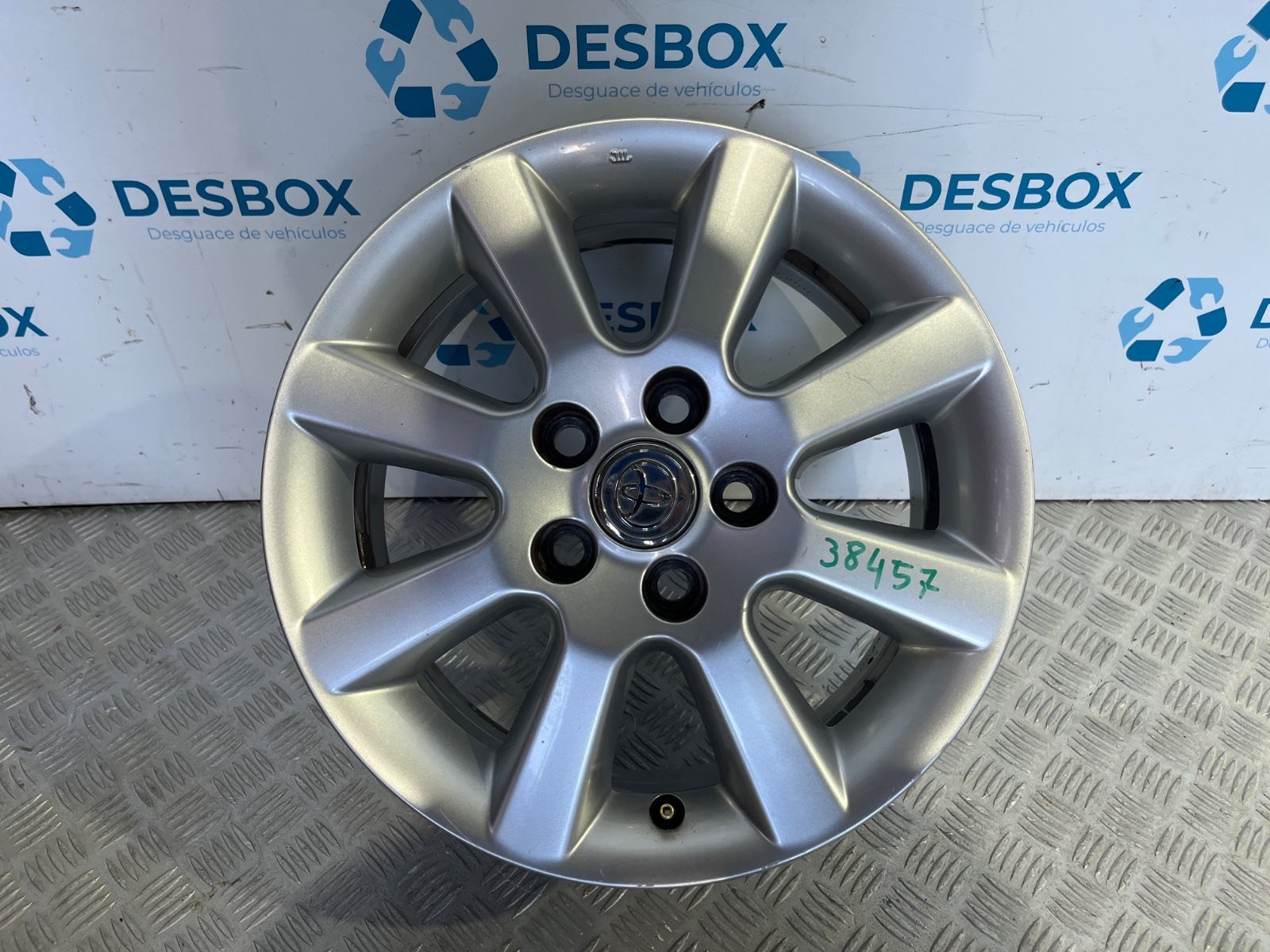 Recambio de JUEGO LLANTAS para TOYOTA AVENSIS BERLINA (T25) 2.2 D-4D Executive Berlina (5-ptas.) 2AD-FTV referencia OEM IAM 1261105230 - GRIS 4