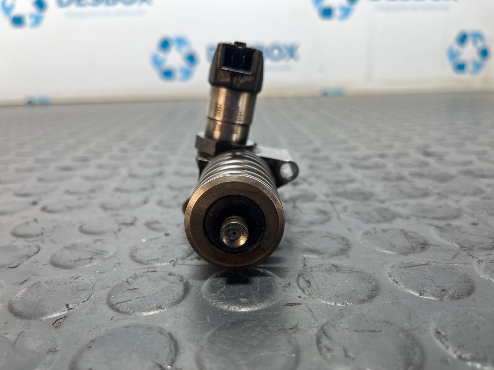 INYECTOR VOLKSWAGEN PASSAT VARIANT (3C5) - recambio desguace - vista 3