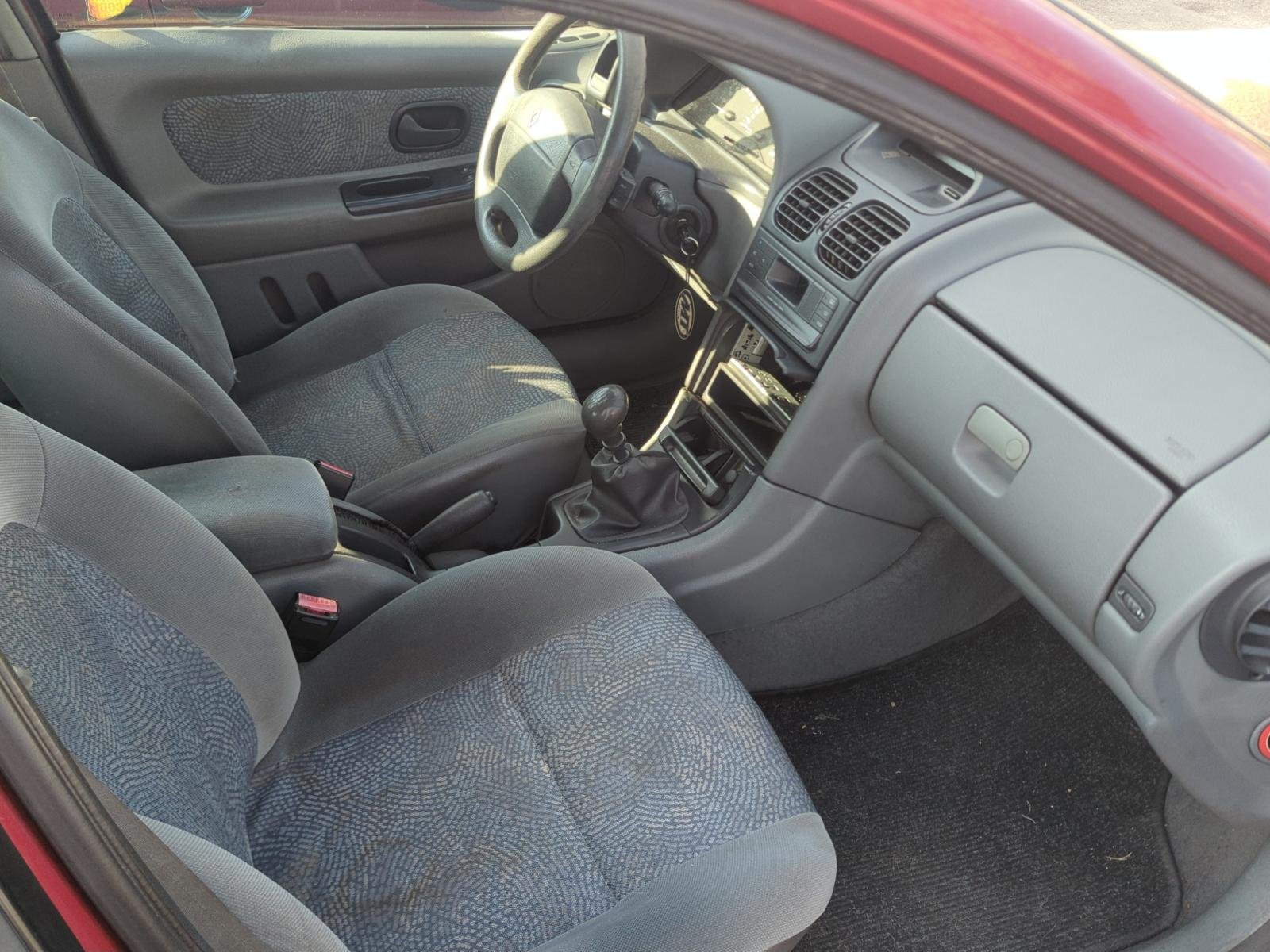 CERRADURA PUERTA DELANTERA DERECHA RENAULT LAGUNA (B56) - recambio desguace - vista 17