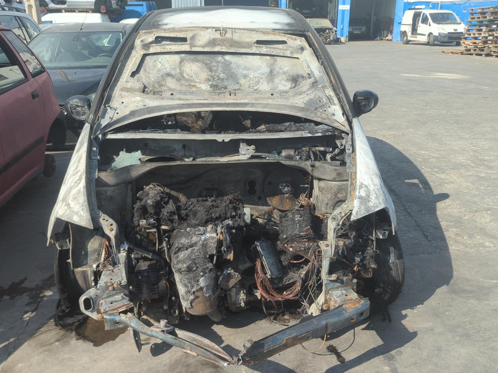 CAJA CAMBIOS CITROEN C3 - recambio desguace - vista 2