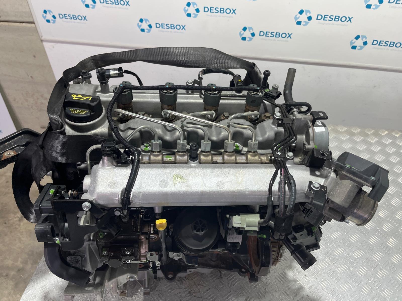 MOTOR KIA CARENS  - recambio desguace - vista 3
