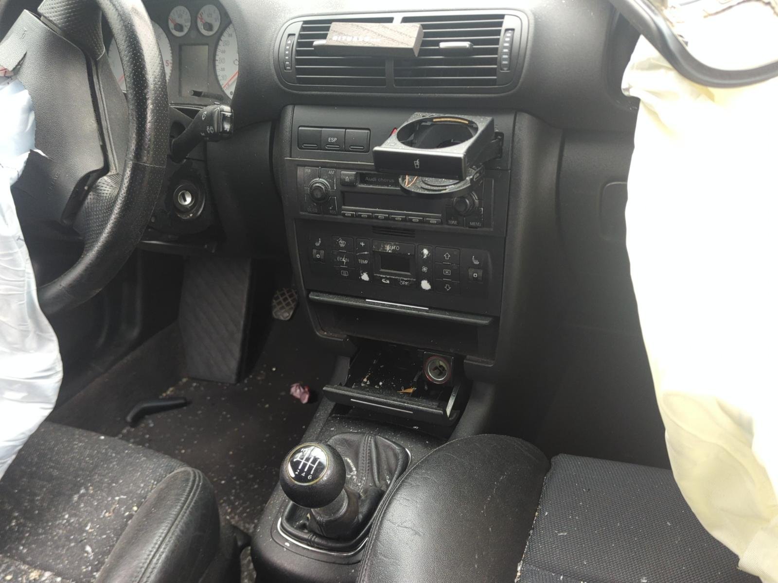 CAJA CAMBIOS AUDI A3 (8L) - recambio desguace - vista 10