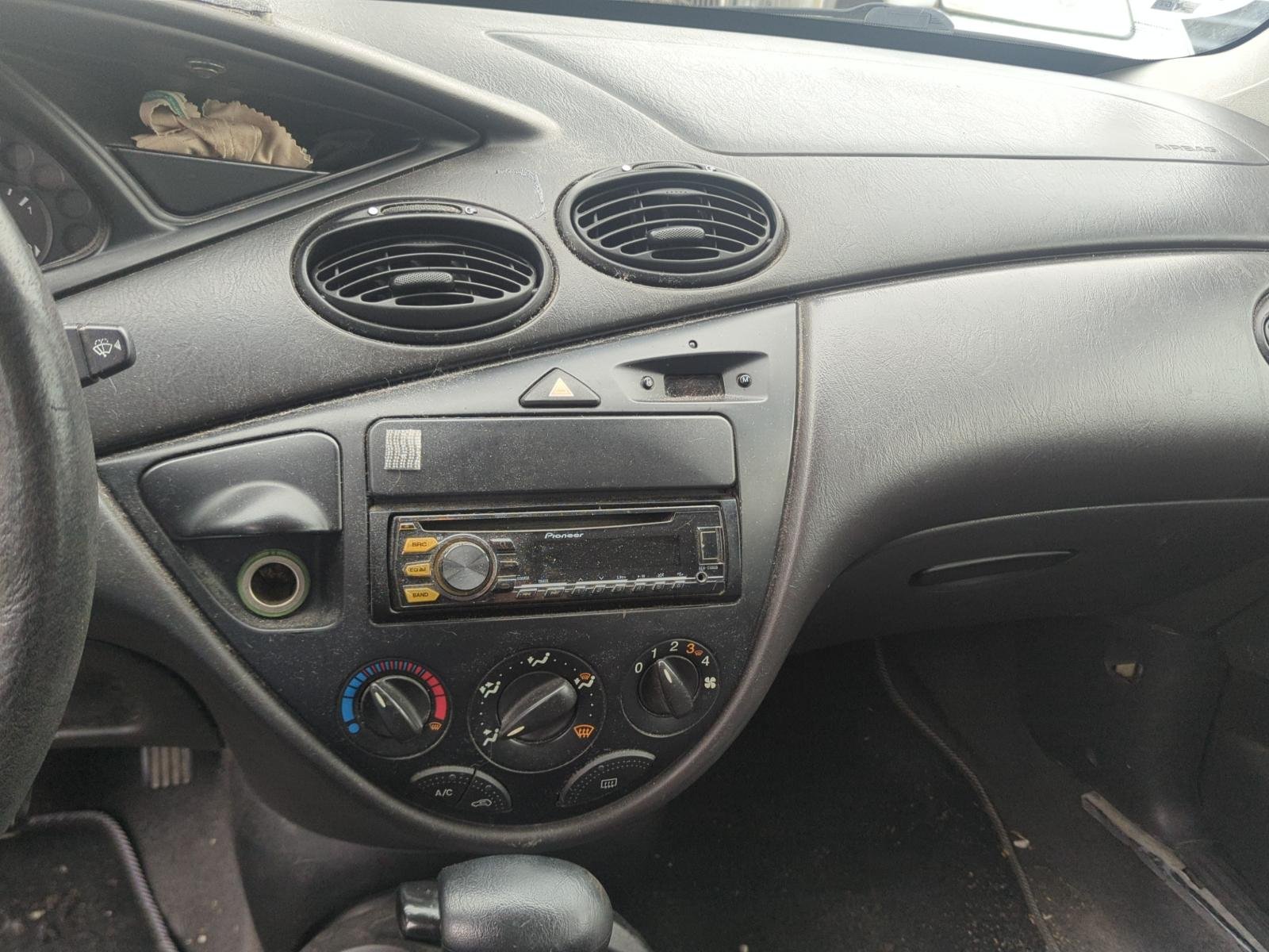 CERRADURA PUERTA DELANTERA DERECHA FORD FOCUS I Turnier - recambio desguace - vista 9