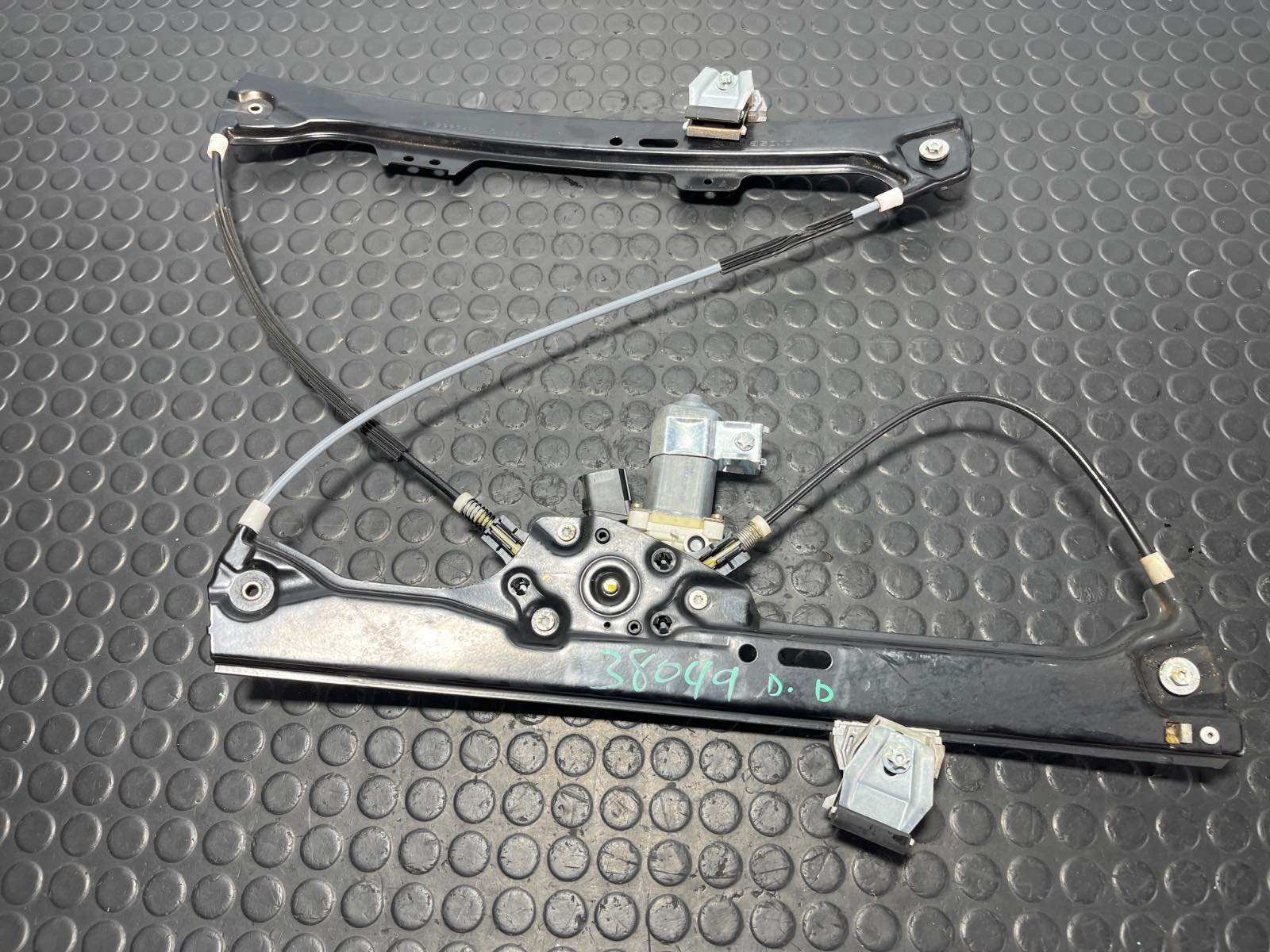ELEVALUNAS DELANTERO DERECHO BMW SERIE 5 TOURING (E61) - recambio desguace - vista 4