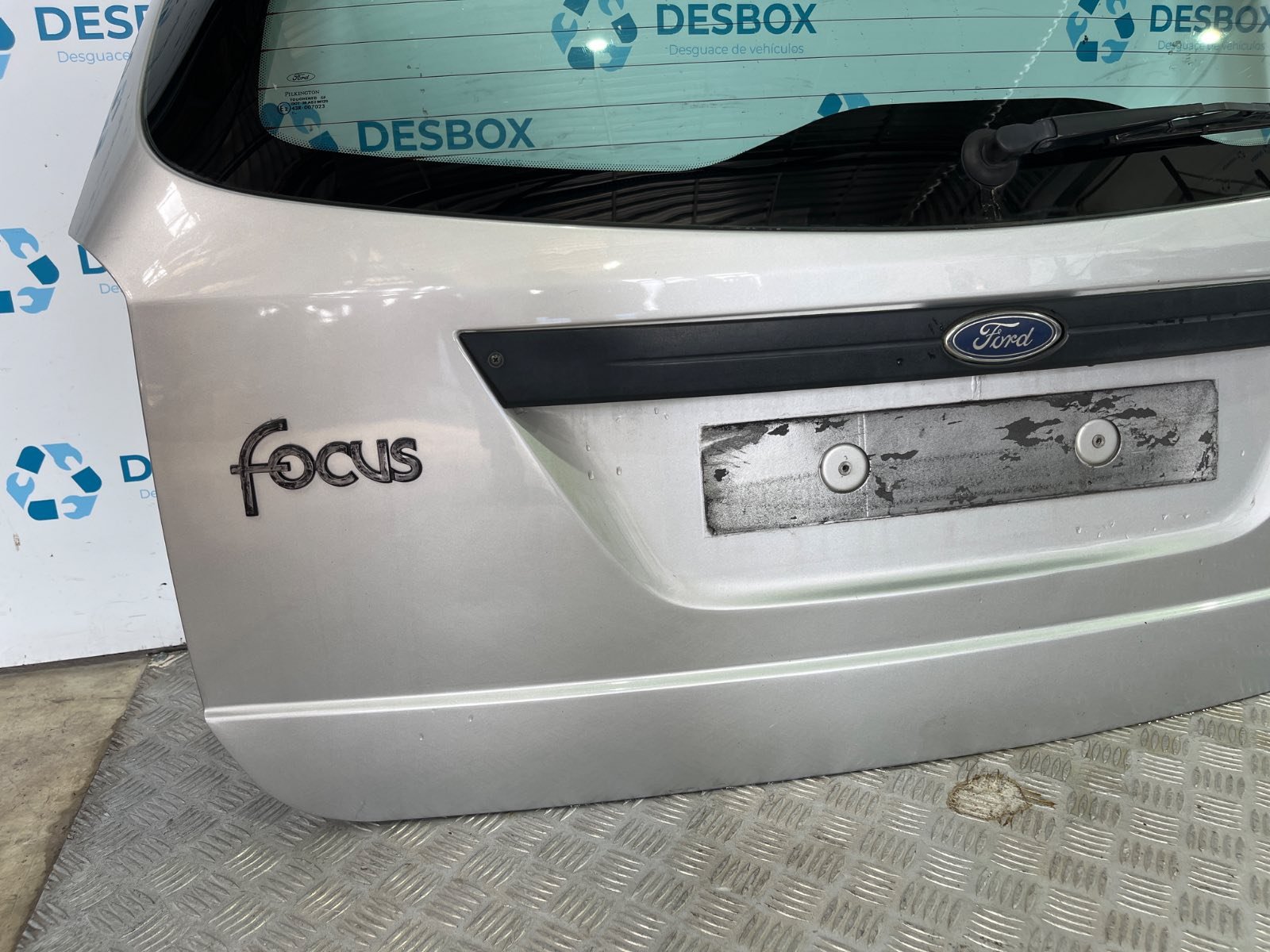 PORTON TRASERO FORD FOCUS I Turnier - recambio desguace - vista 3