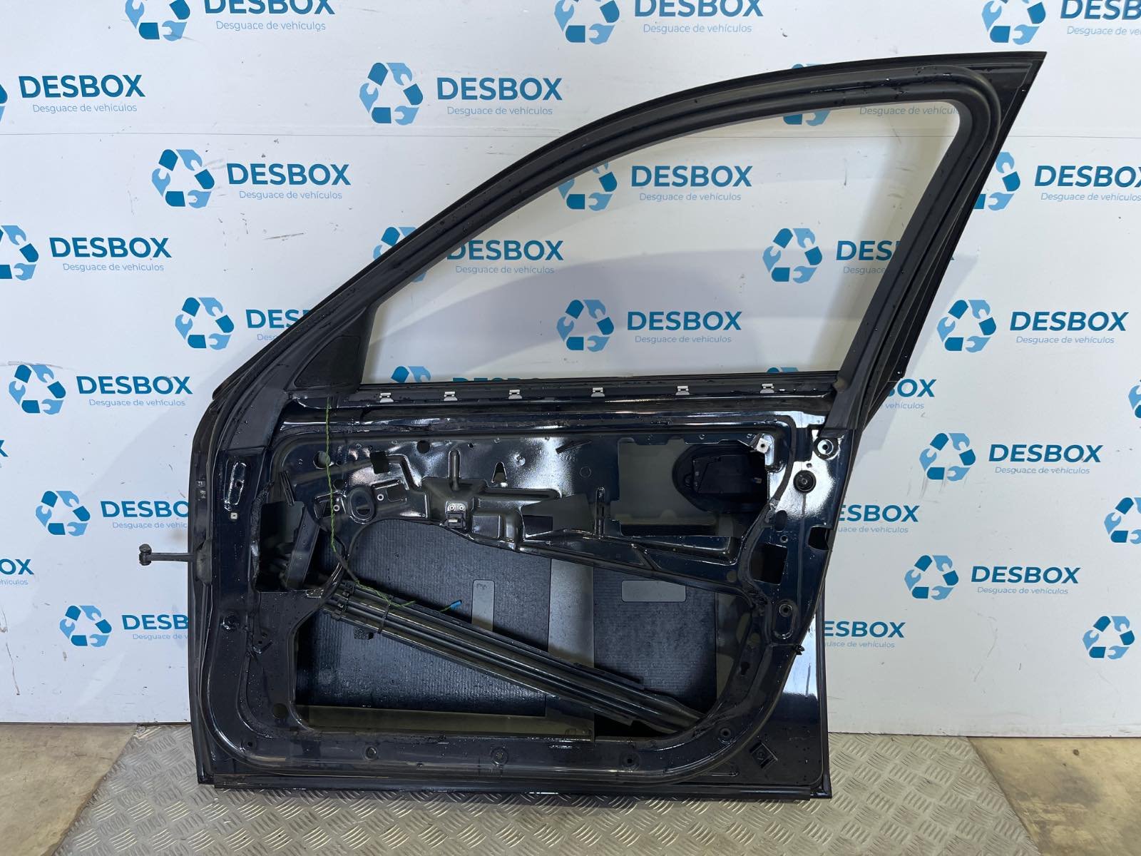 PUERTA DELANTERA DERECHA BMW SERIE 5 TOURING (E61) - recambio desguace - vista 3