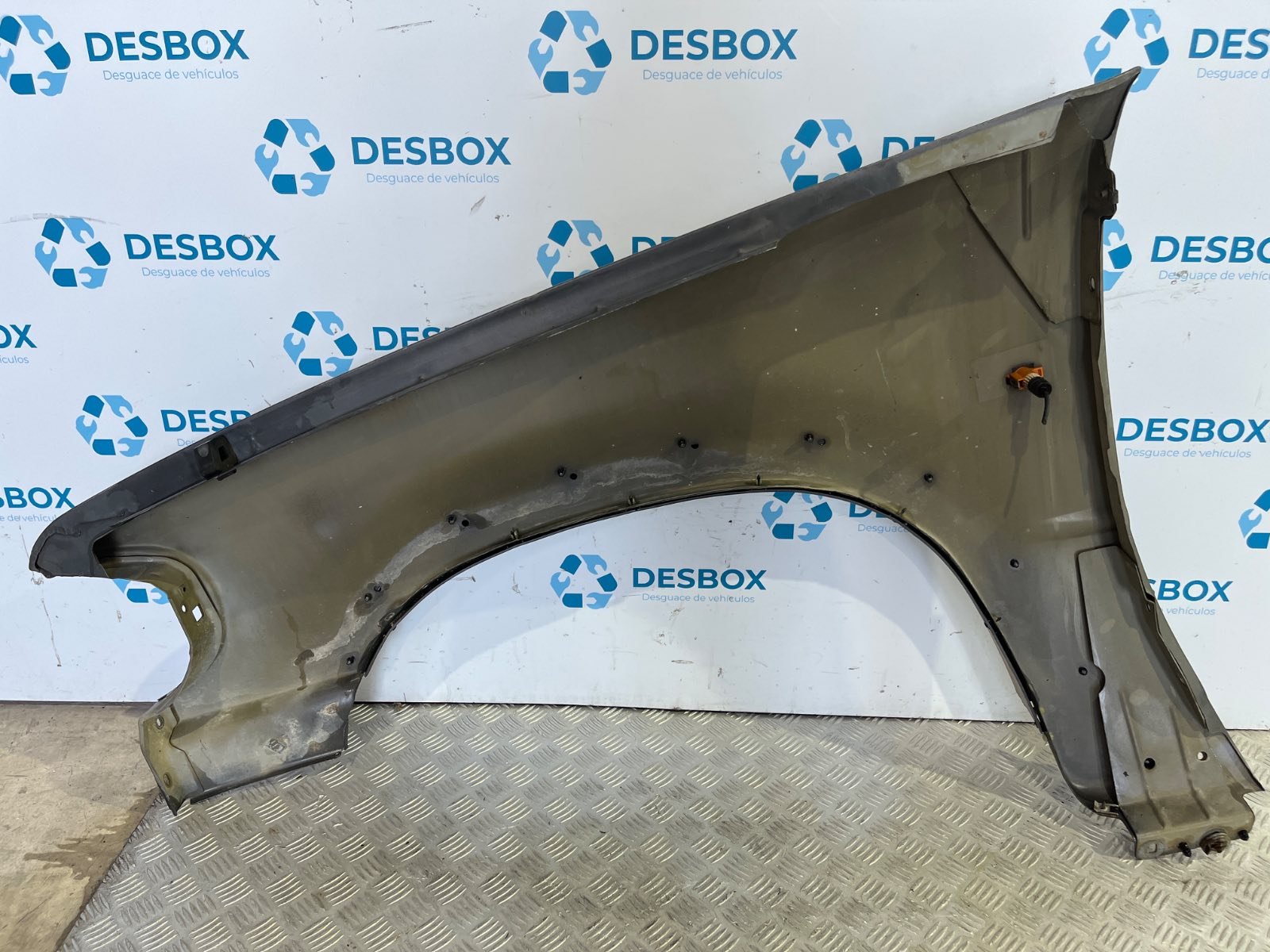 ALETA DELANTERA DERECHA FORD EXPLORER - recambio desguace - vista 5