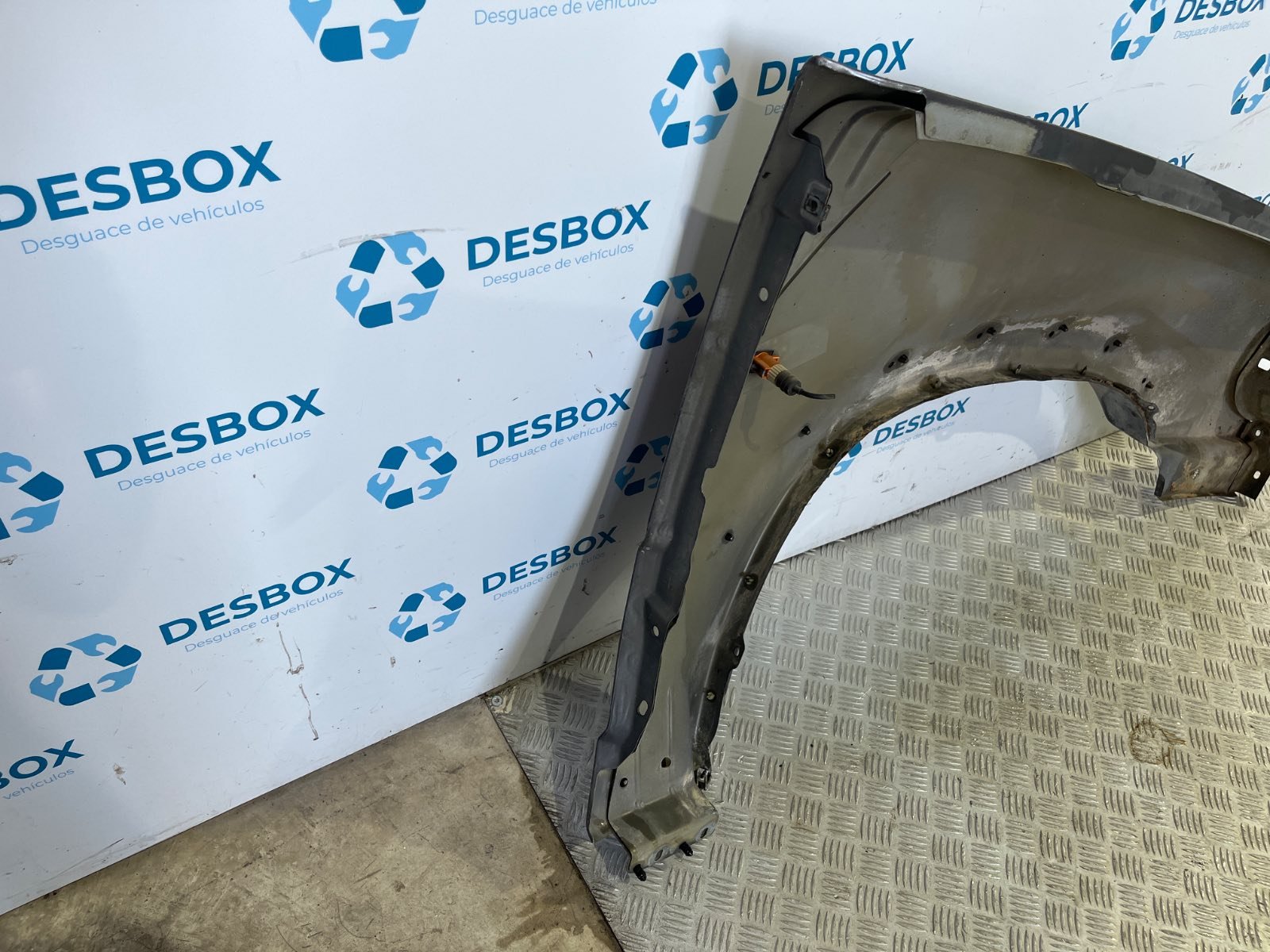 ALETA DELANTERA IZQUIERDA FORD EXPLORER - recambio desguace - vista 5