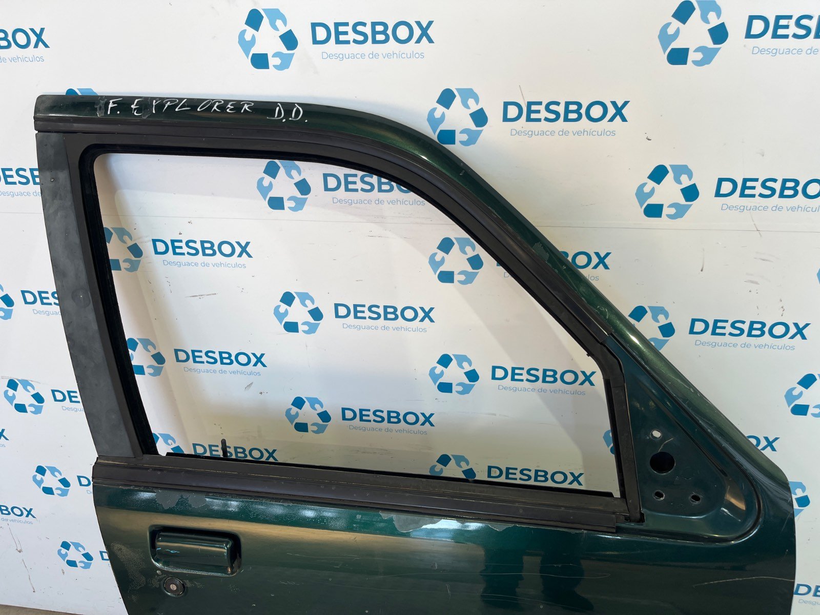 PUERTA DELANTERA DERECHA FORD EXPLORER - recambio desguace - vista 2