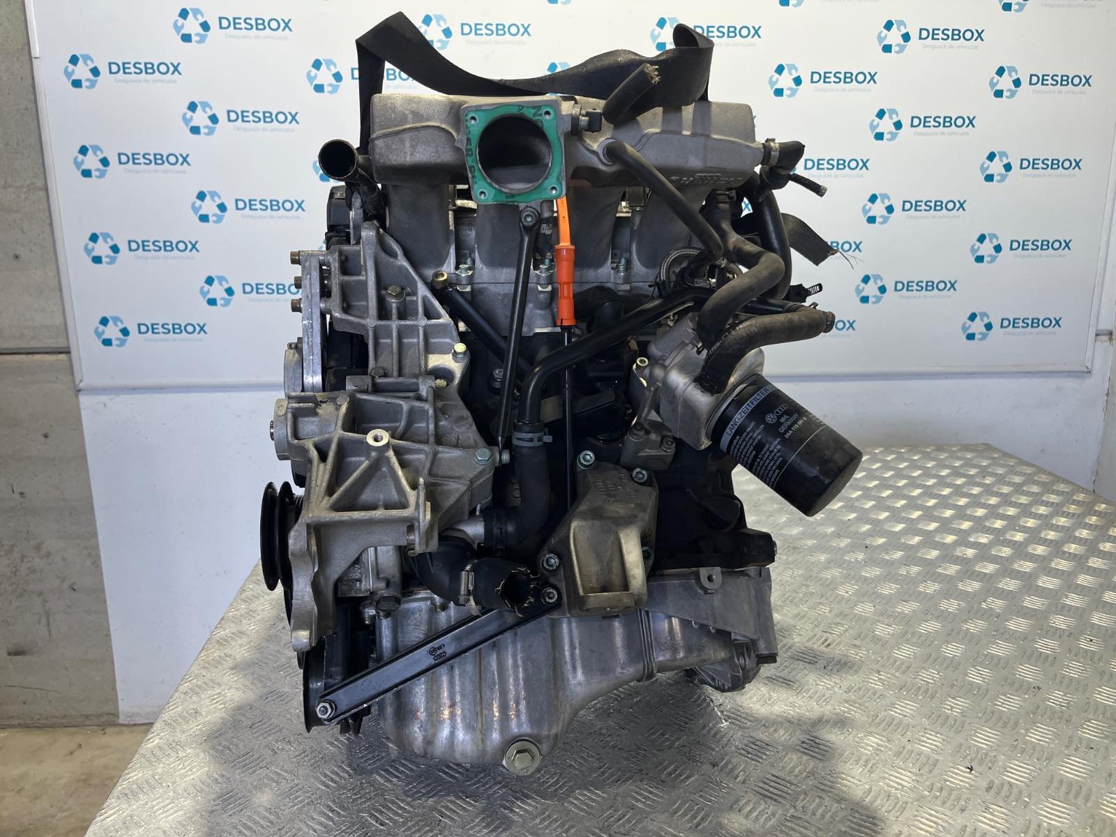 MOTOR AUDI A4 BERLINA (B5) - recambio desguace - vista 2