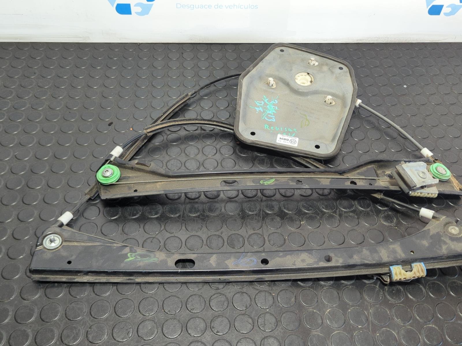 ELEVALUNAS DELANTERO IZQUIERDO SEAT LEON (1M1) - recambio desguace - vista 3