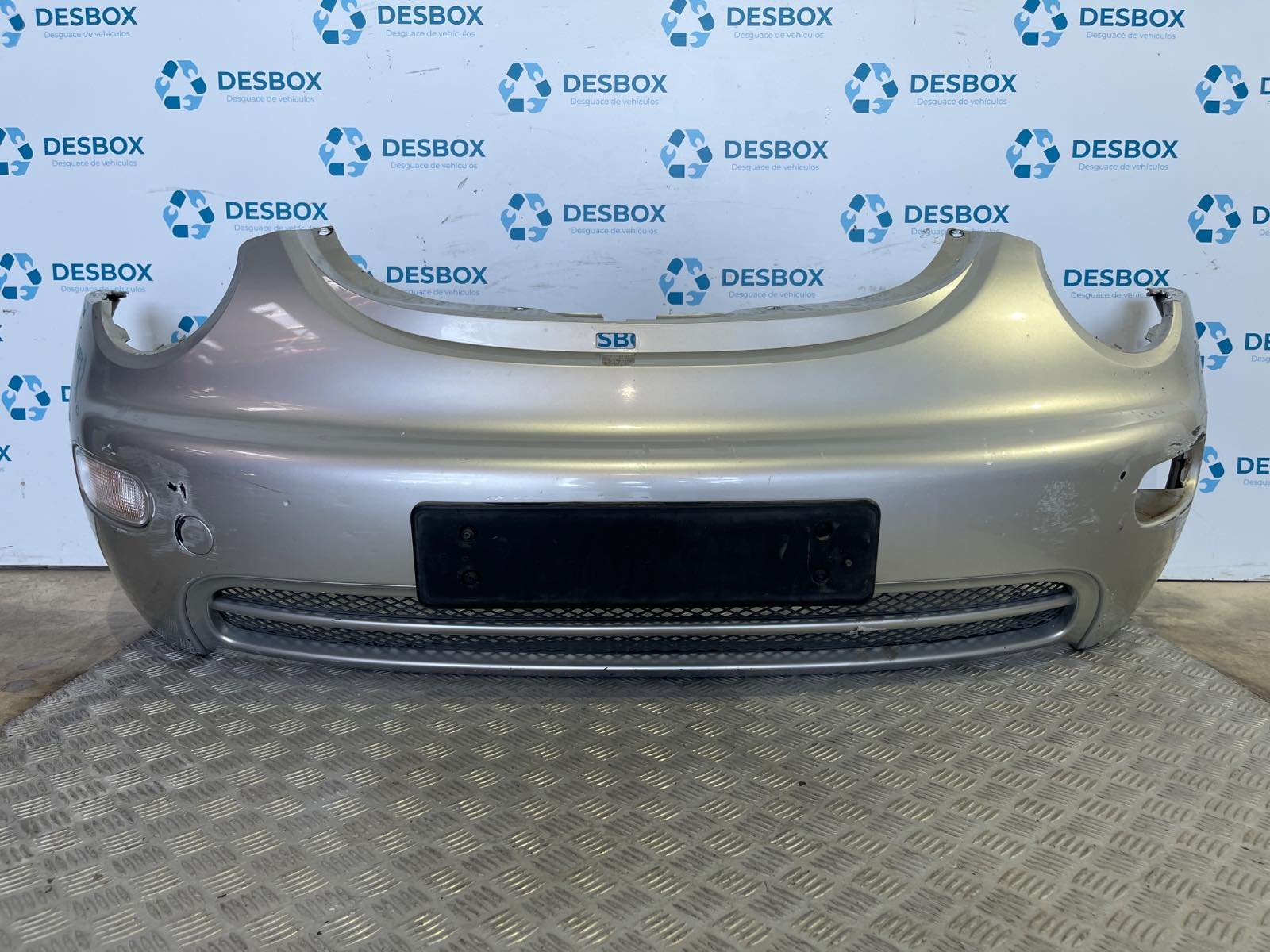 PARAGOLPES DELANTERO VOLKSWAGEN NEW BEETLE CABRIOLET (1Y7) - recambio desguace