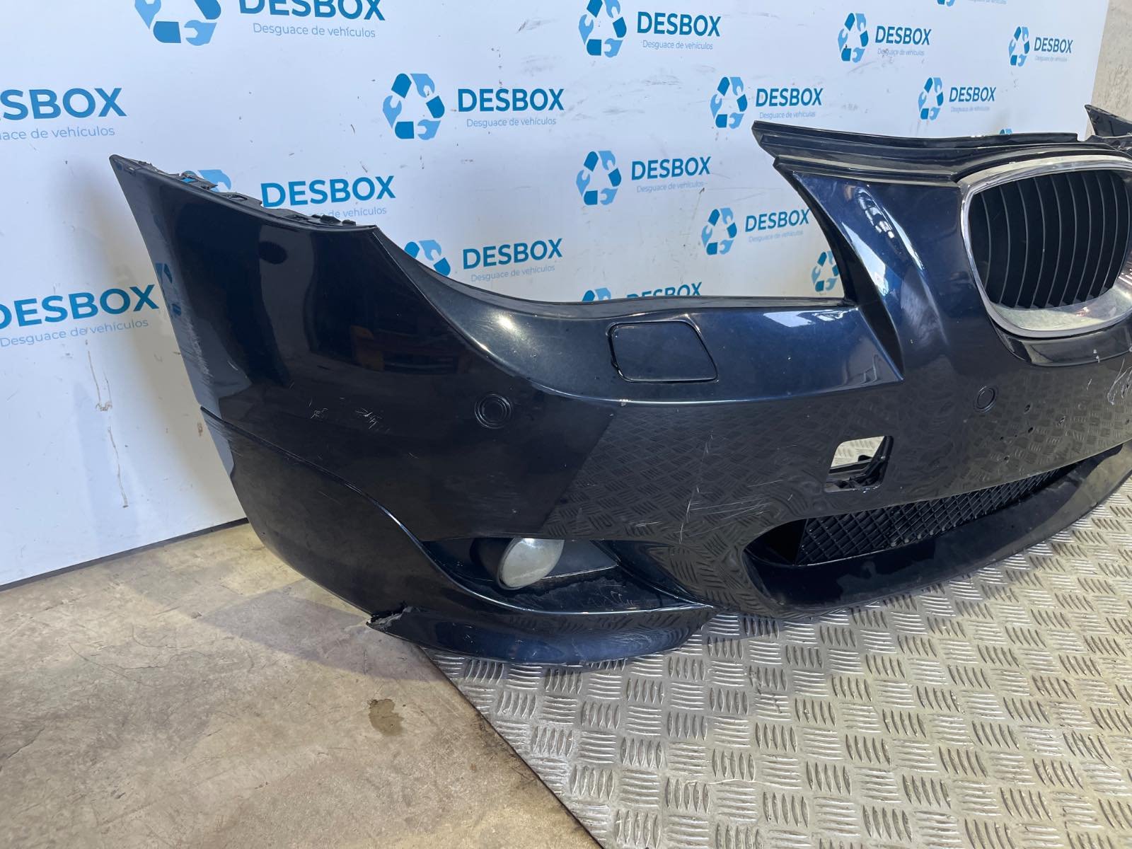 PARAGOLPES DELANTERO BMW SERIE 5 TOURING (E61) - recambio desguace - vista 3