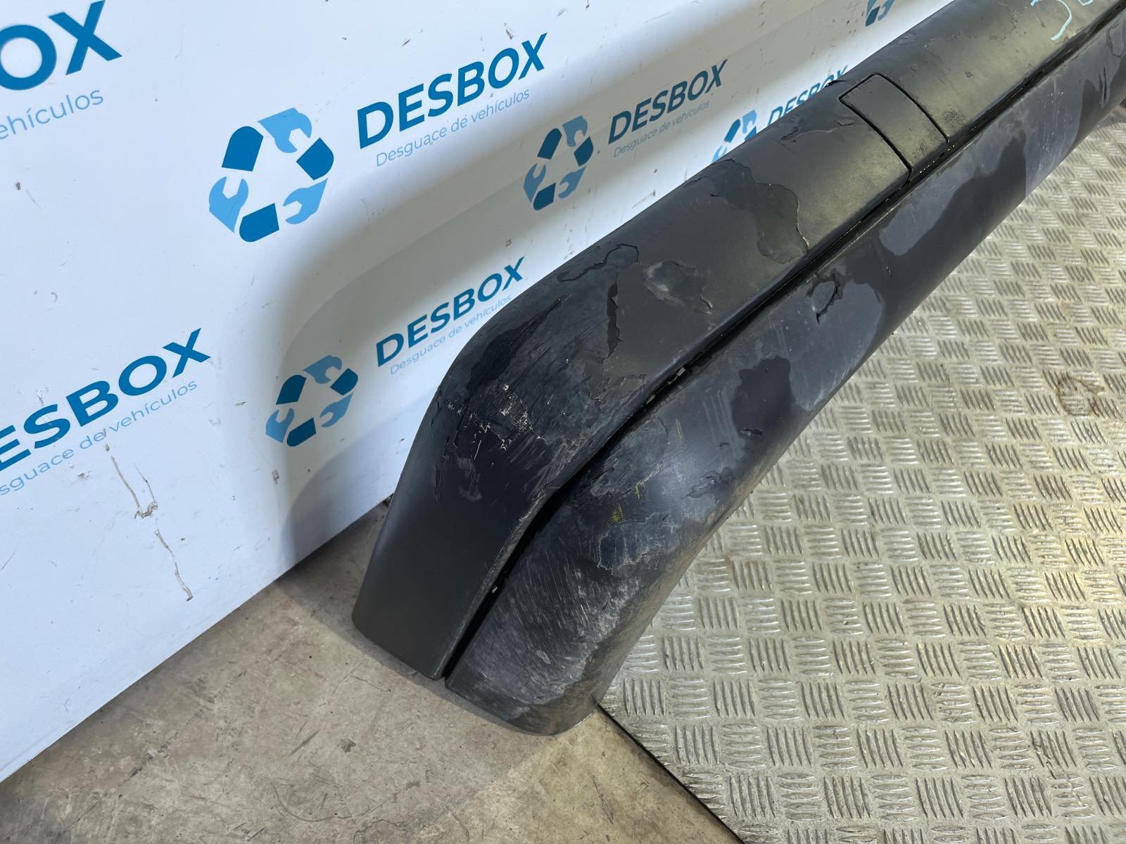 PARAGOLPES TRASERO PEUGEOT EXPERT - recambio desguace - vista 2