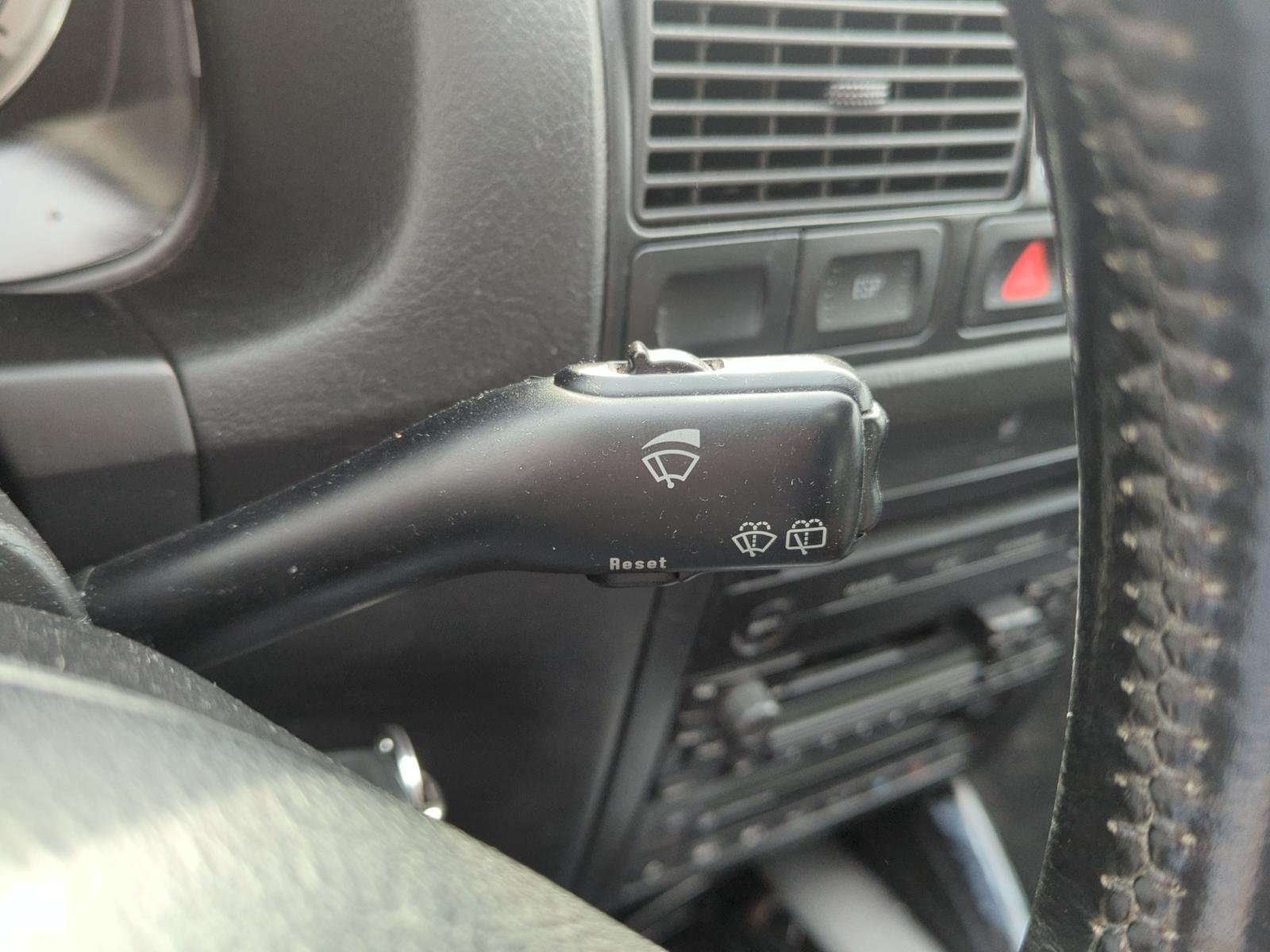 TRANSMISION DELANTERA IZQUIERDA VOLKSWAGEN GOLF IV BERLINA (1J1) - recambio desguace - vista 7