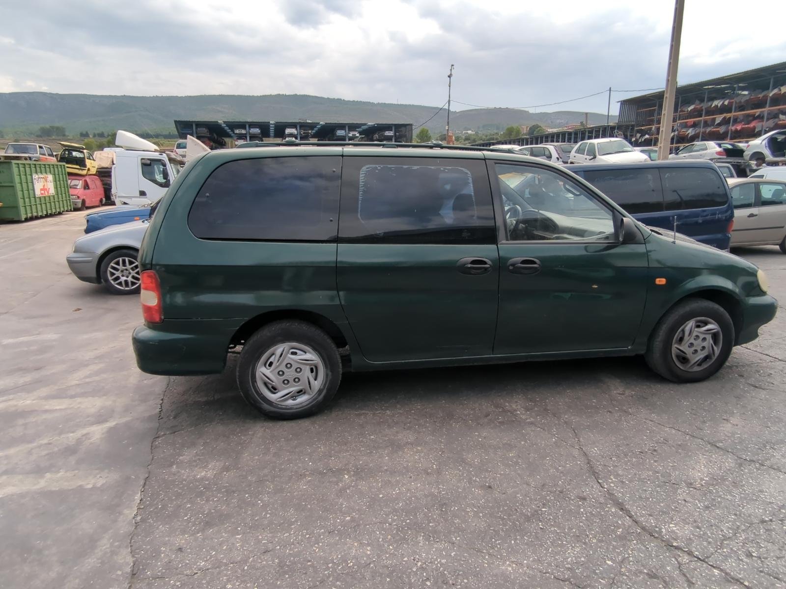 TRANSMISION DELANTERA IZQUIERDA KIA CARNIVAL II - recambio desguace - vista 16