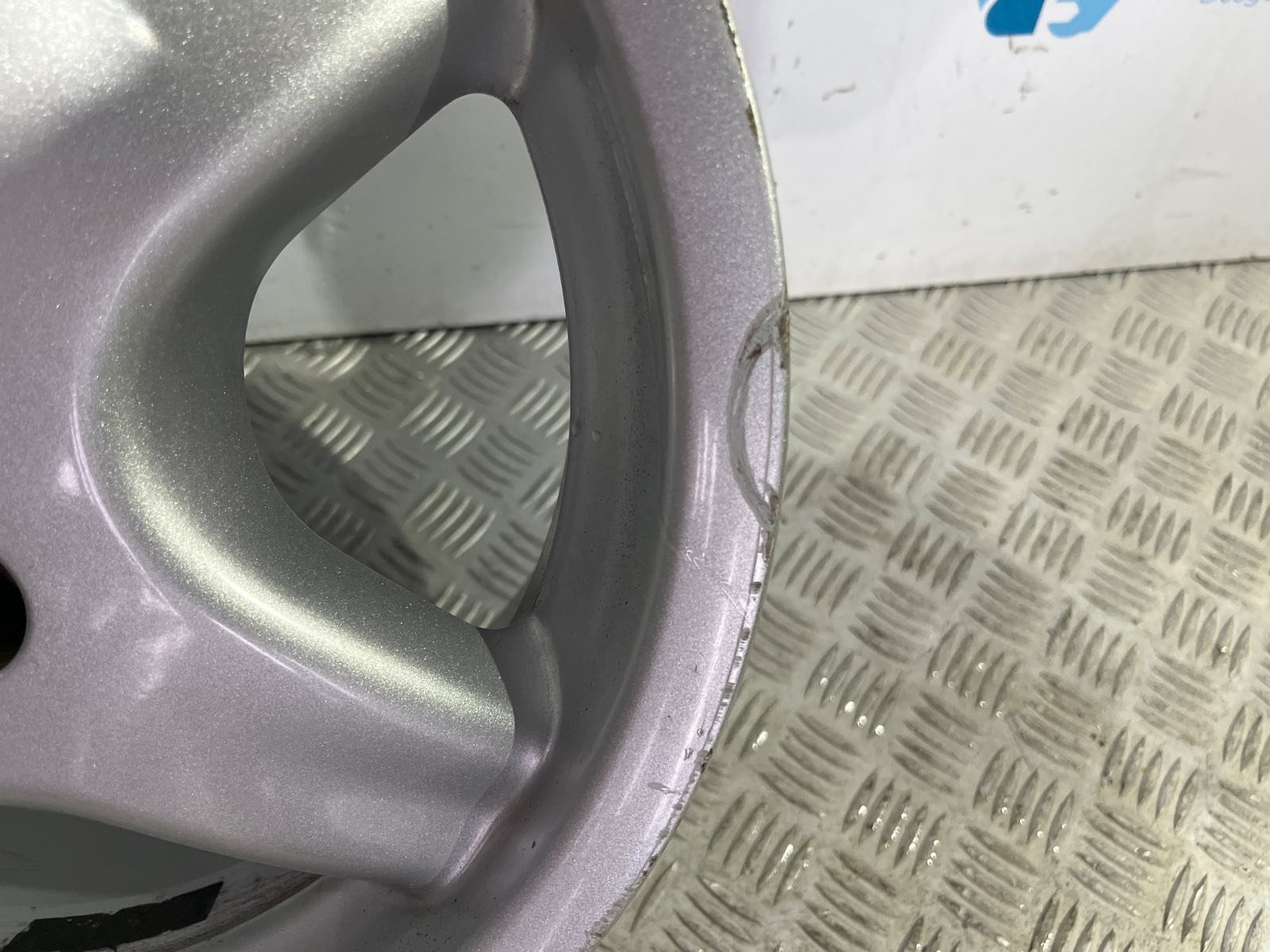 JUEGO LLANTAS AUDI A4 BERLINA (B5) - recambio desguace - vista 5