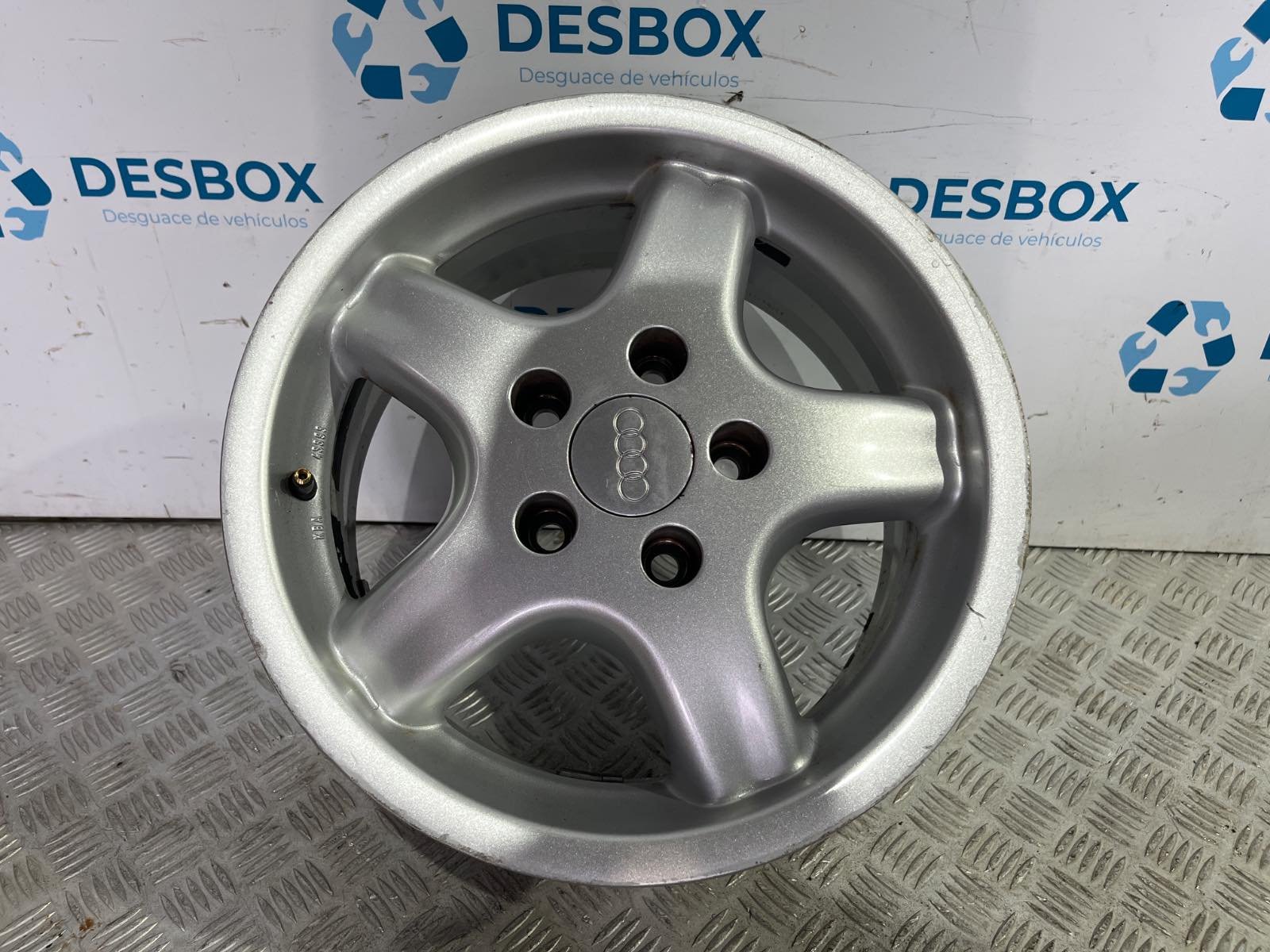 JUEGO LLANTAS AUDI A4 BERLINA (B5) - recambio desguace - vista 7