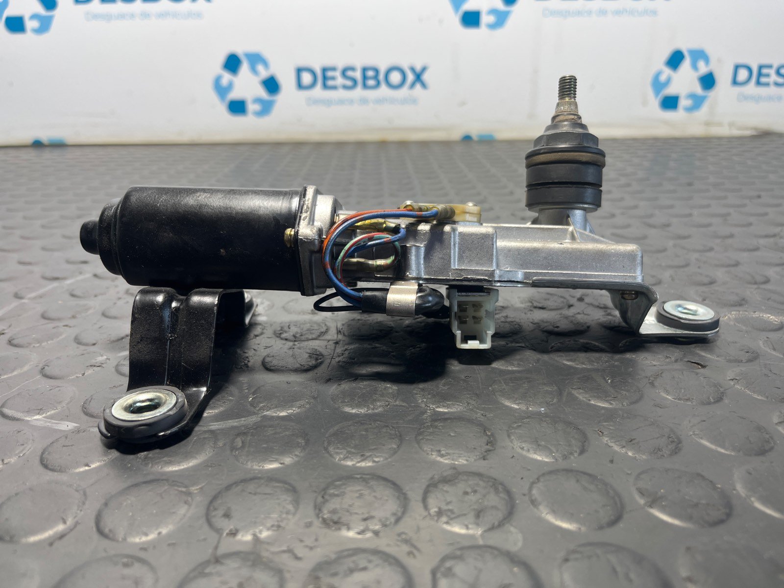 MOTOR LIMPIA TRASERO NISSAN PATROL GR (Y60) - recambio desguace - vista 3