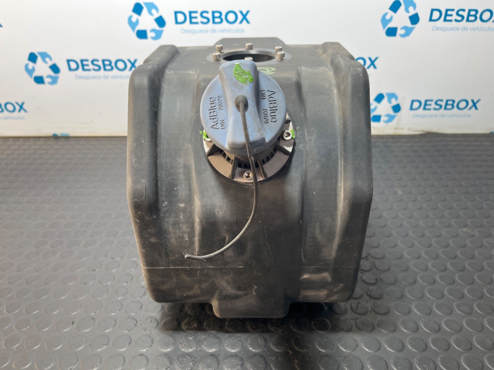 DEPOSITO ADBLUE RENAULT MAXITY - recambio desguace - vista 2