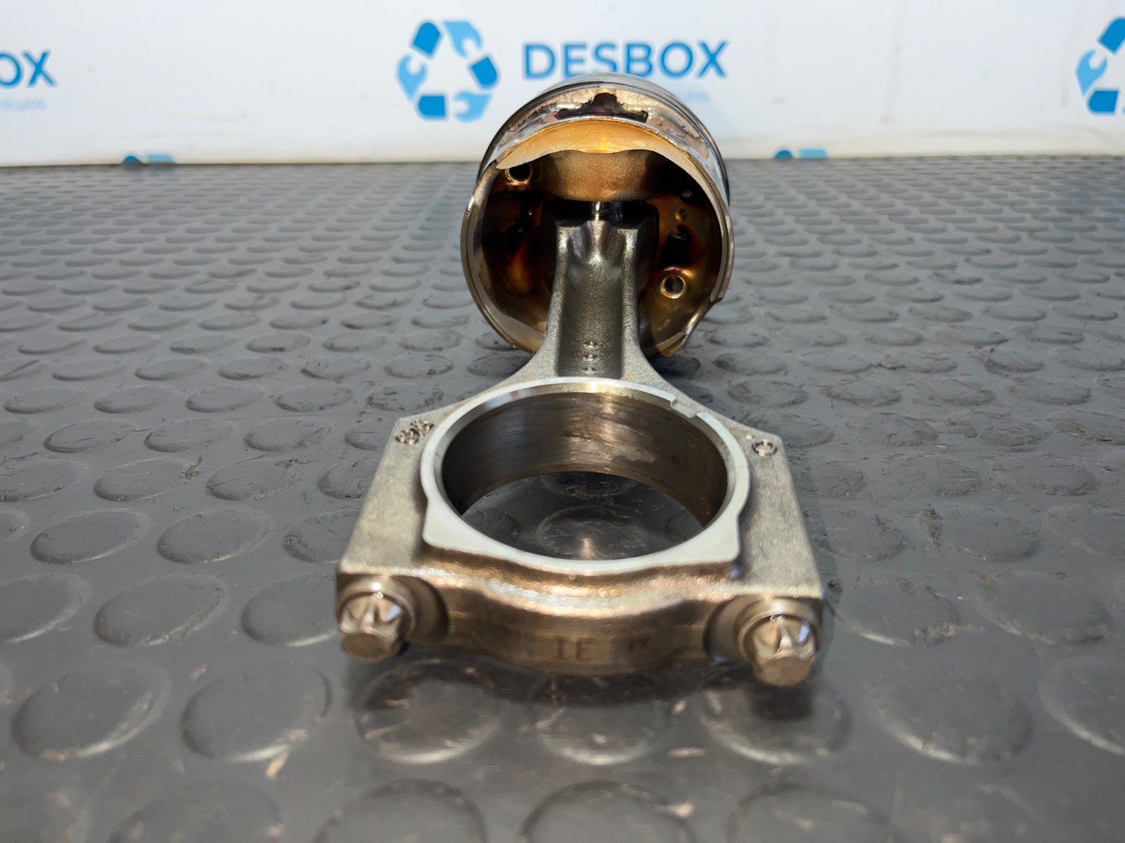 PISTON BMW SERIE X1 (F48) - recambio desguace - vista 3