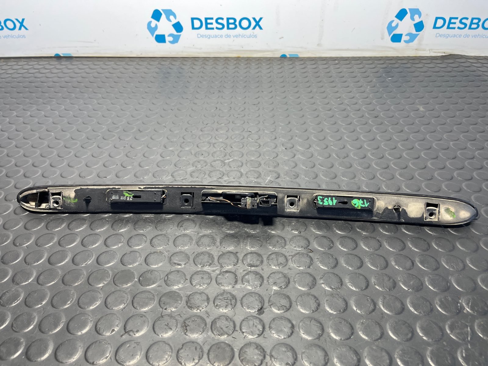 MANETA EXTERIOR MALETERO / PORTON BMW SERIE 3 BERLINA (E46) - recambio desguace - vista 2