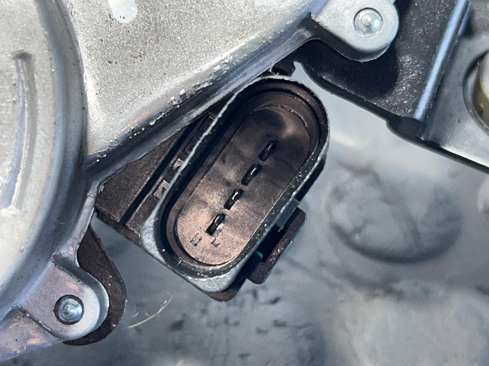 MOTOR LIMPIA TRASERO HYUNDAI I20 - recambio desguace - vista 3