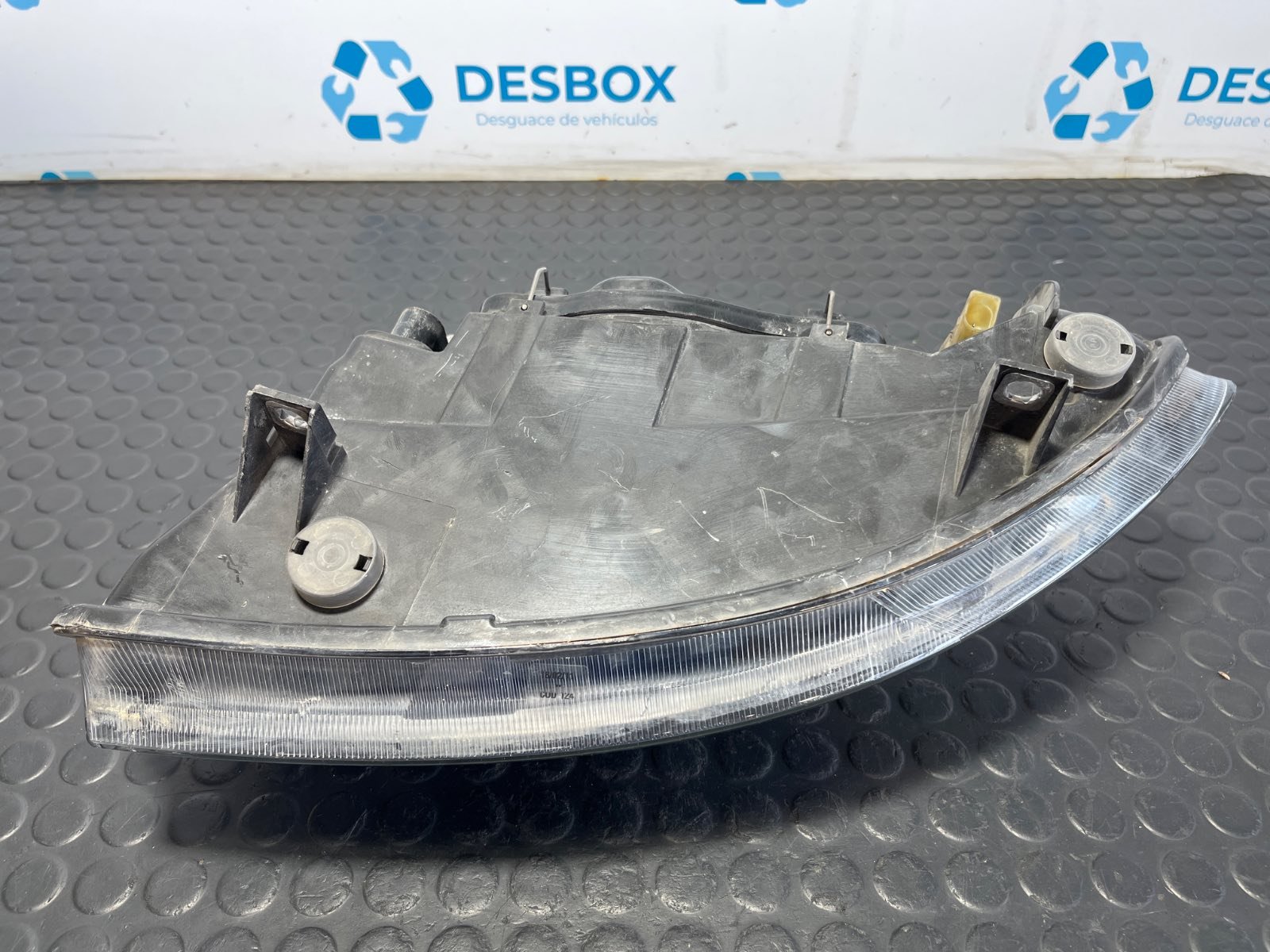FARO DERECHO SEAT LEON (1M1) - recambio desguace - vista 4