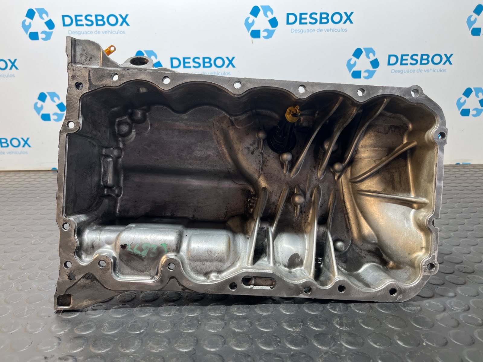 CARTER BMW SERIE X1 (F48) - recambio desguace - vista 2