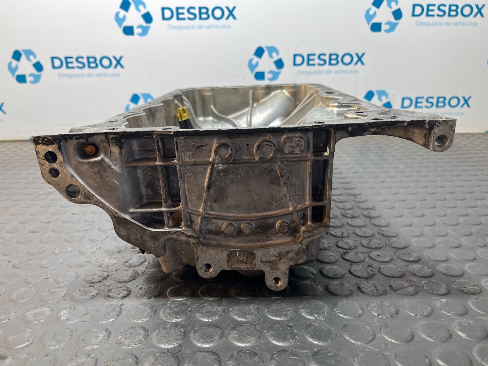 CARTER BMW SERIE X1 (F48) - recambio desguace - vista 4
