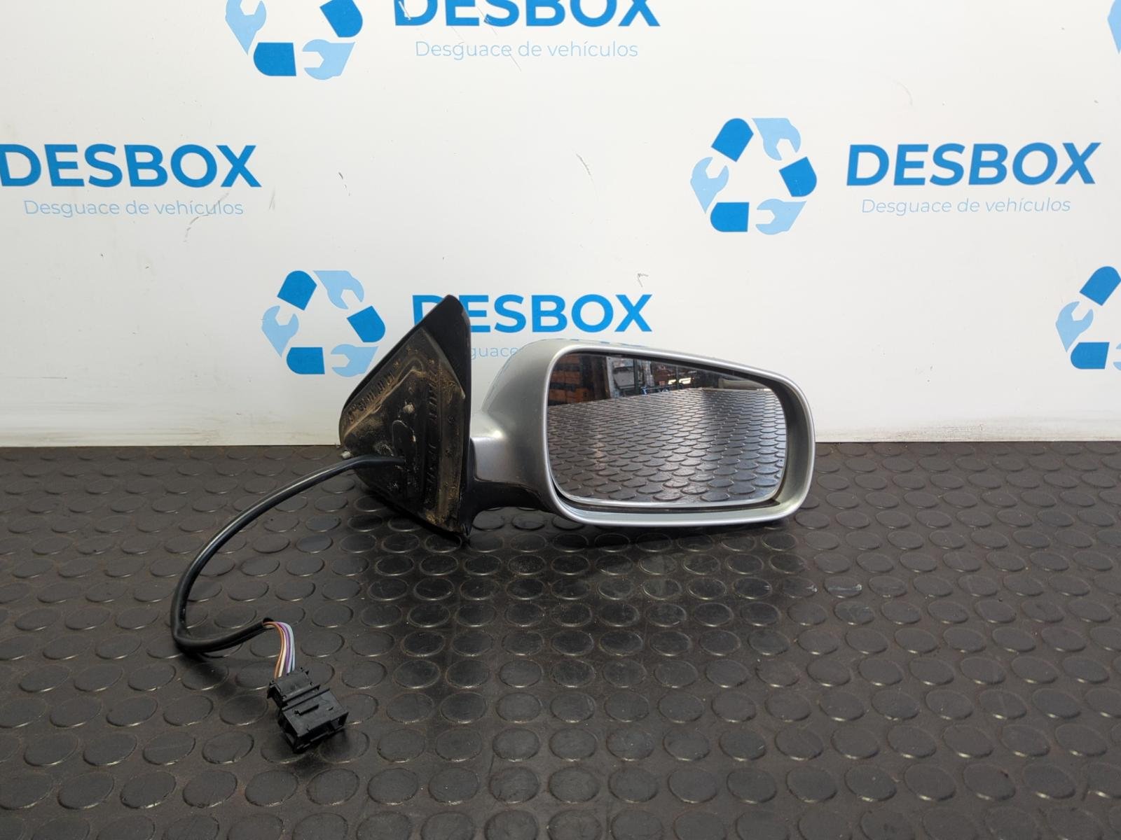 RETROVISOR DERECHO