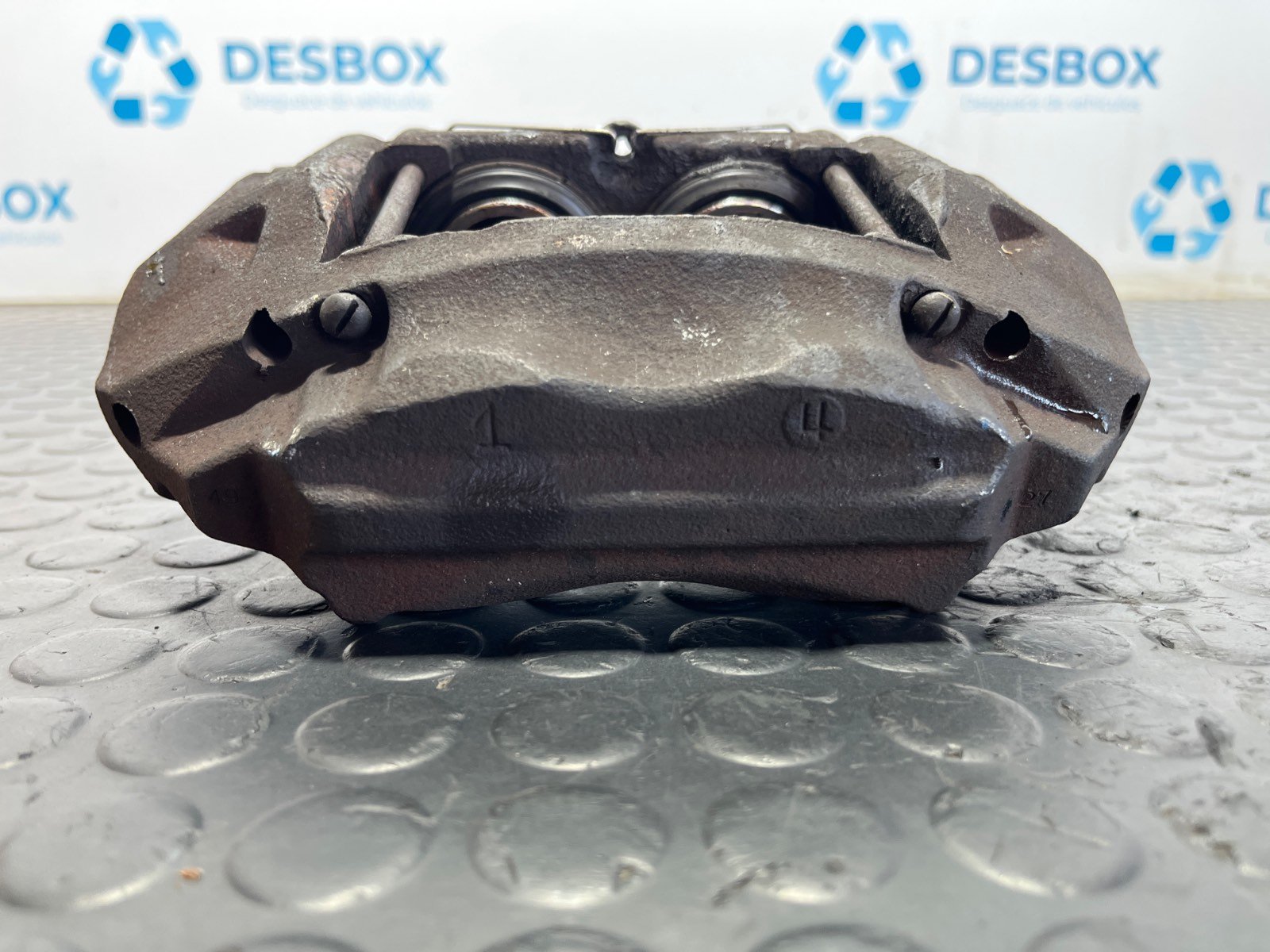 PINZA DE FRENO DELANTERA IZQUIERDA TOYOTA LAND CRUISER HDJ80 - recambio desguace - vista 2