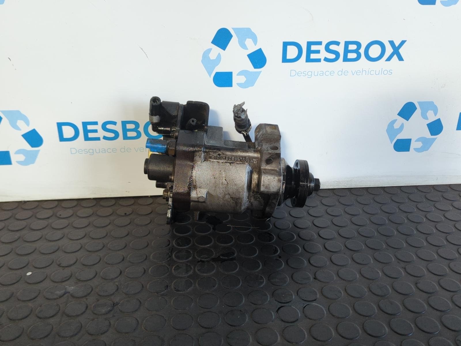 BOMBA INYECCION FORD FOCUS BERLINA (CAK) - recambio desguace - vista 2